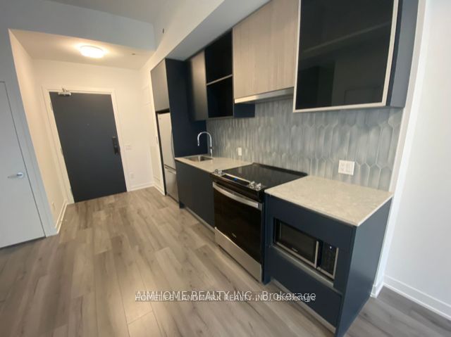 405 Dundas Street W 520, Oakville, ON L6M 5P9 photo 3