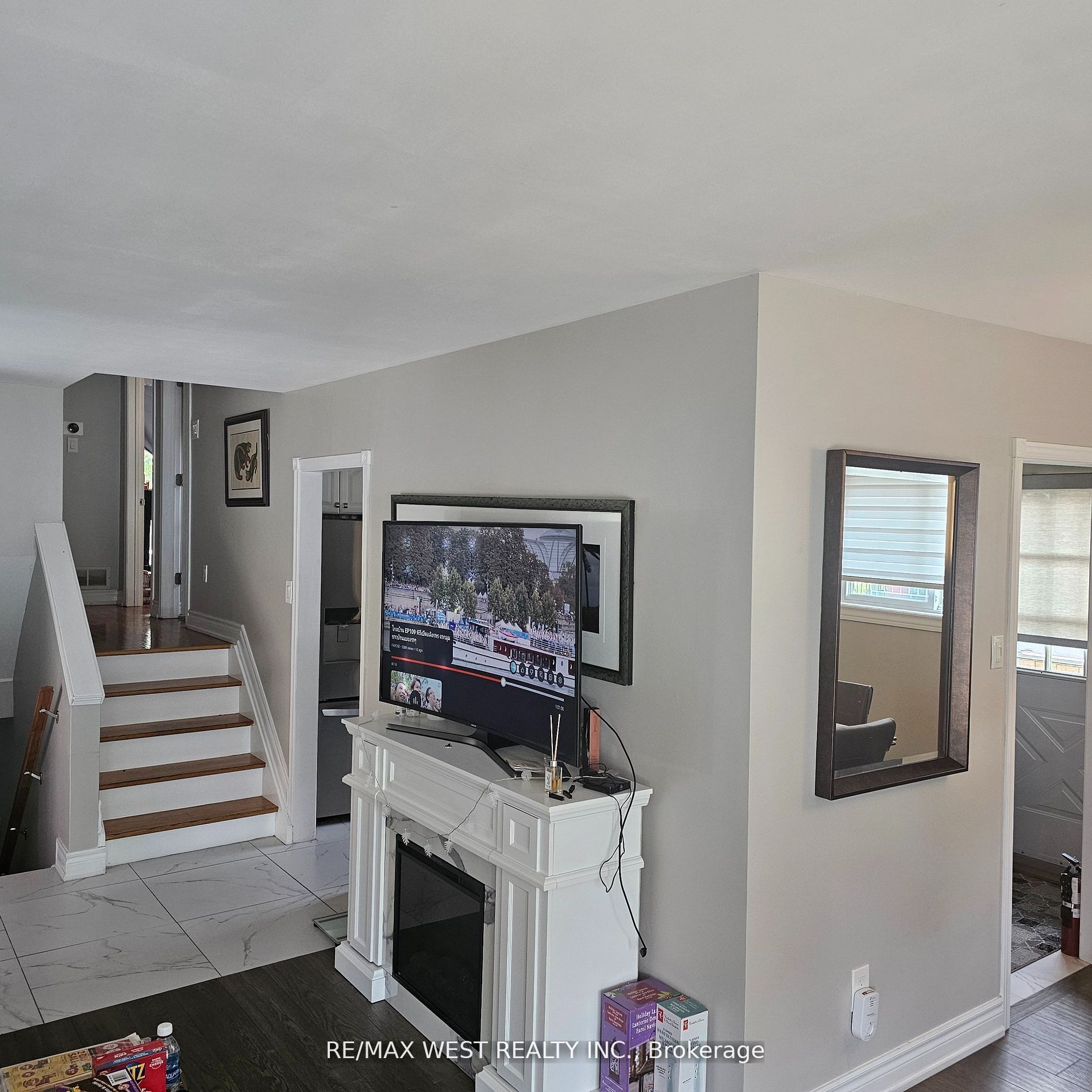 51 Monterrey Drive Upper, Toronto, ON M9V 1S9 photo 2