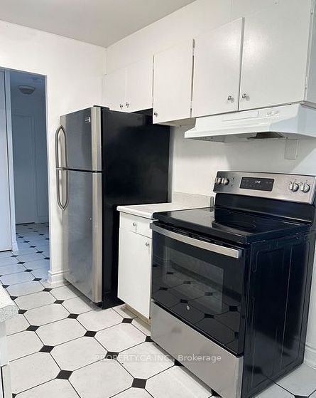 2835 Islington Avenue 107, Toronto, ON M9L 2K2 photo 3