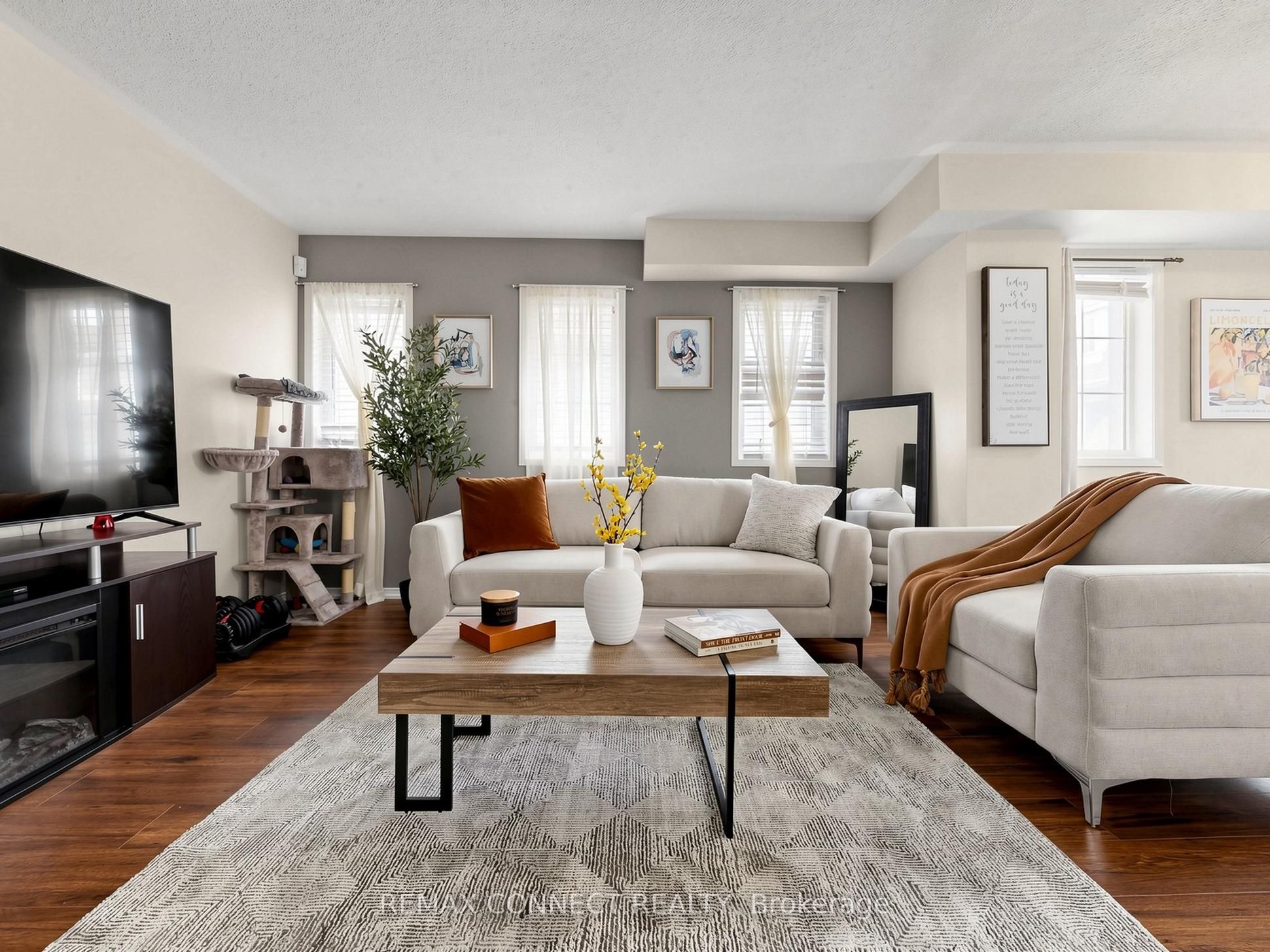 58 Sidney Belsey Crescent 304, Toronto, ON M6M 5J2 photo 2