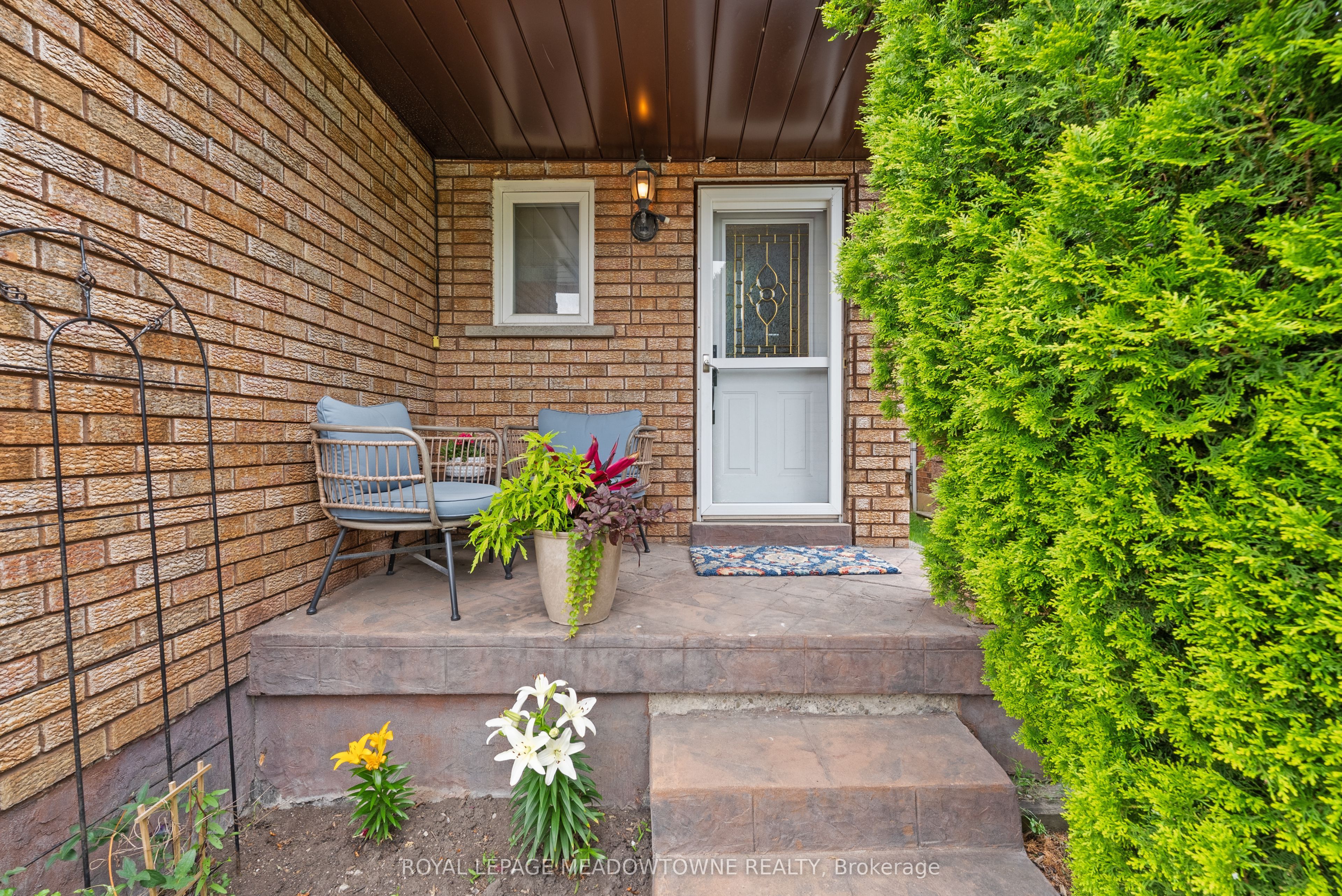 3453 Bertrand Road, Mississauga, ON L5L 4G6 photo 2