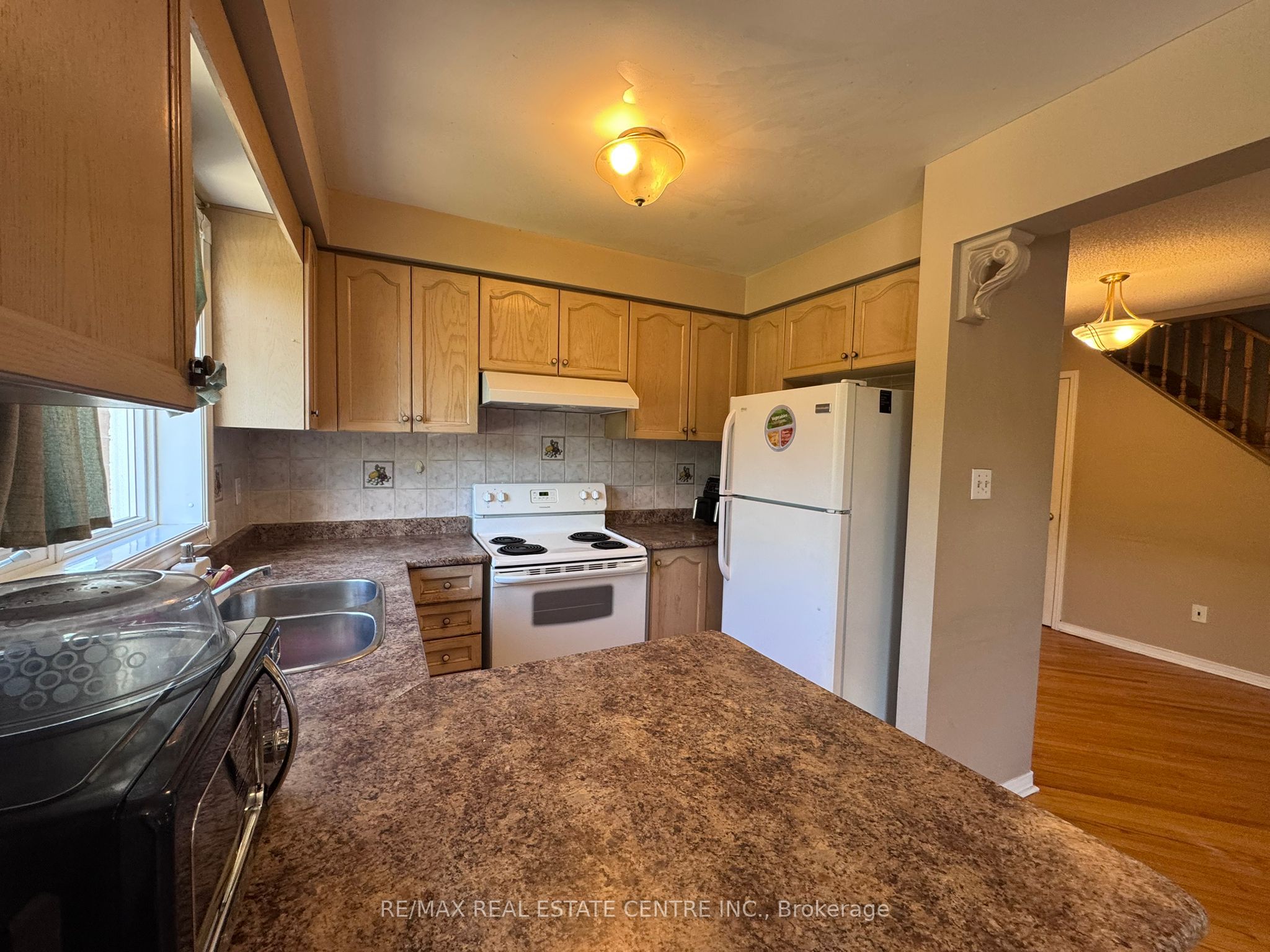 1591 South Parade Court 30, Mississauga, ON L5M 6G1 photo 5