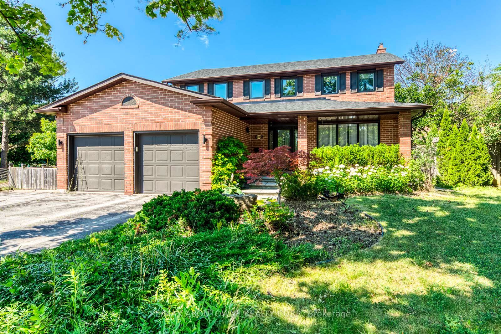 1124 Notley Crescent, Oakville, ON L6M 1H4 photo 2