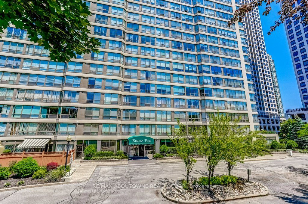 55 Elm Drive W 1007, Mississauga, ON L5B 3Z3 photo 3