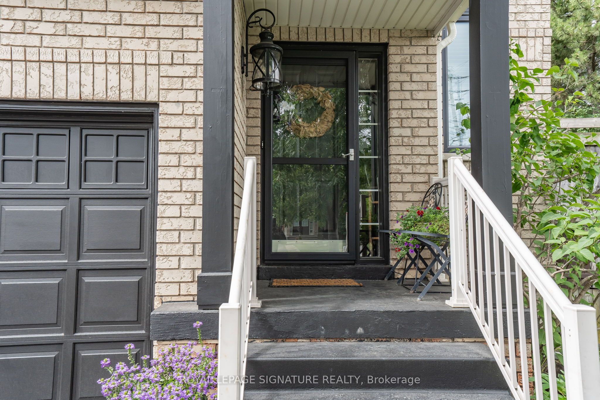 348 Edenbrook Hill Drive, Brampton, ON L7A 2K9 photo 2