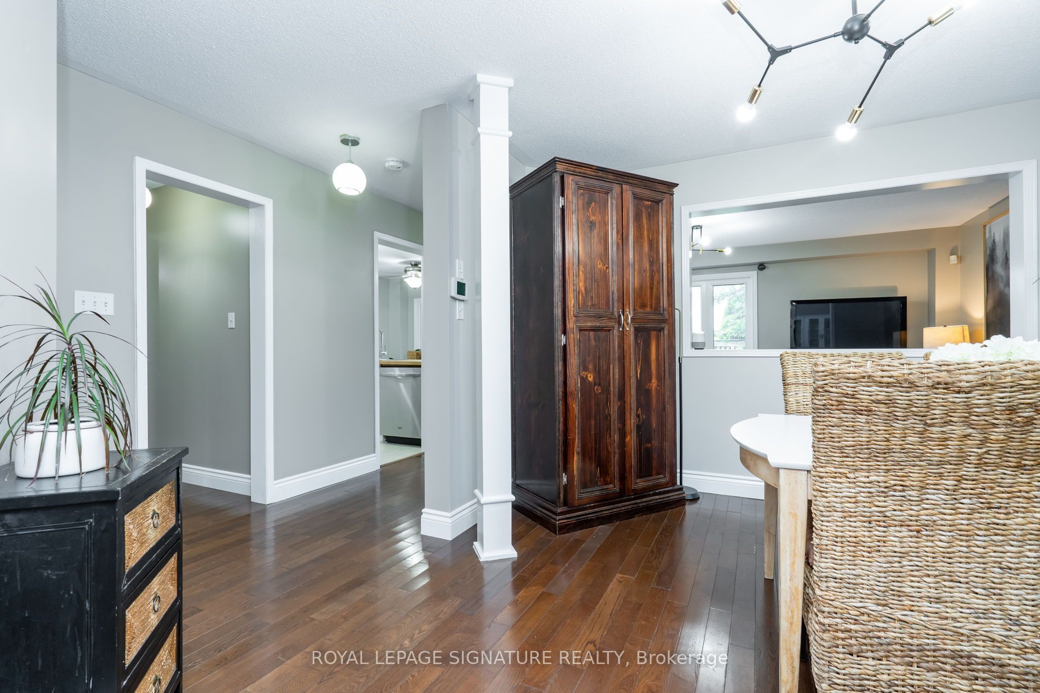 348 Edenbrook Hill Drive, Brampton, ON L7A 2K9 photo 4