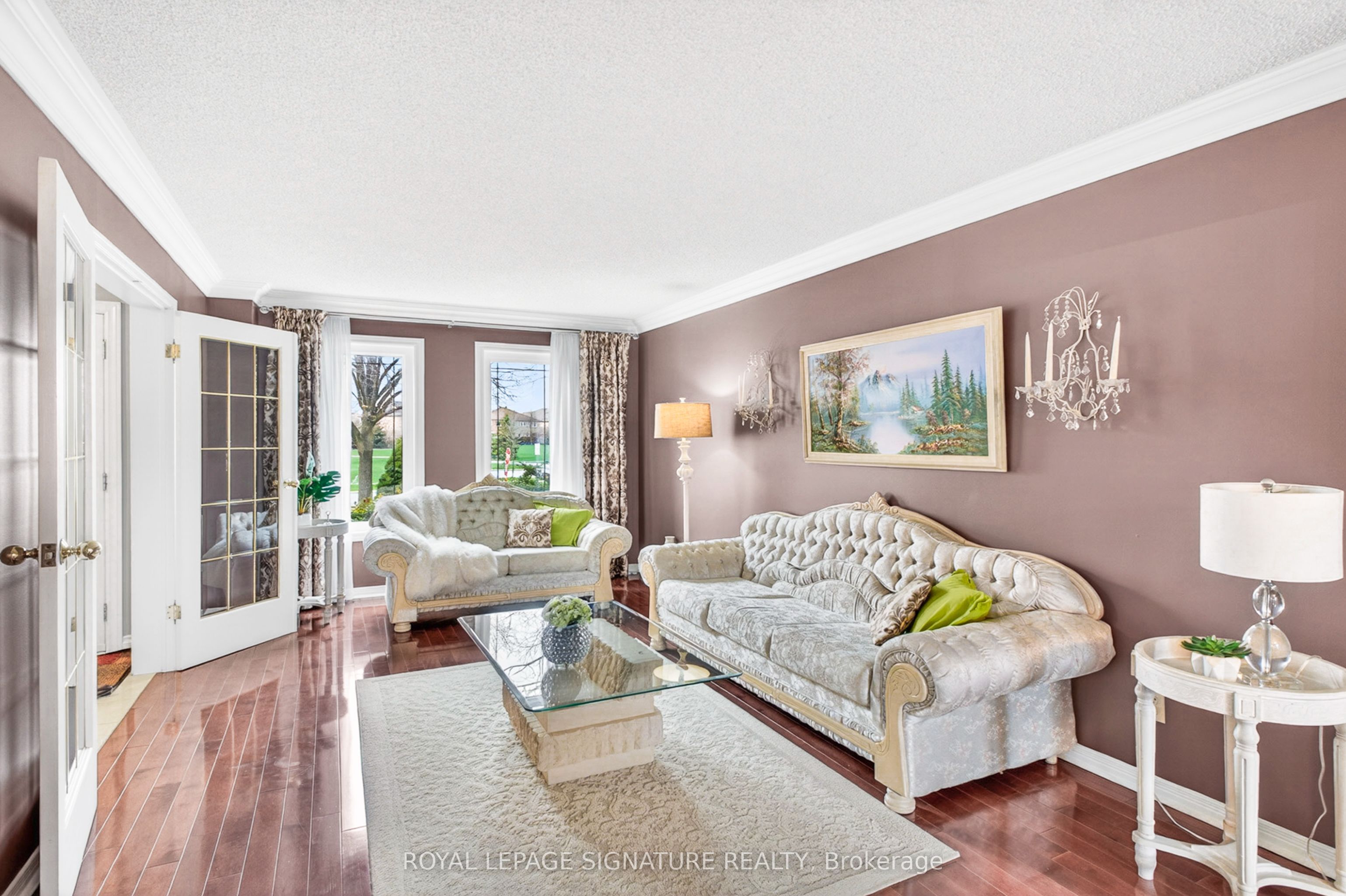 566 Huntington Ridge Drive, Mississauga, ON L5R 2X7 photo 4