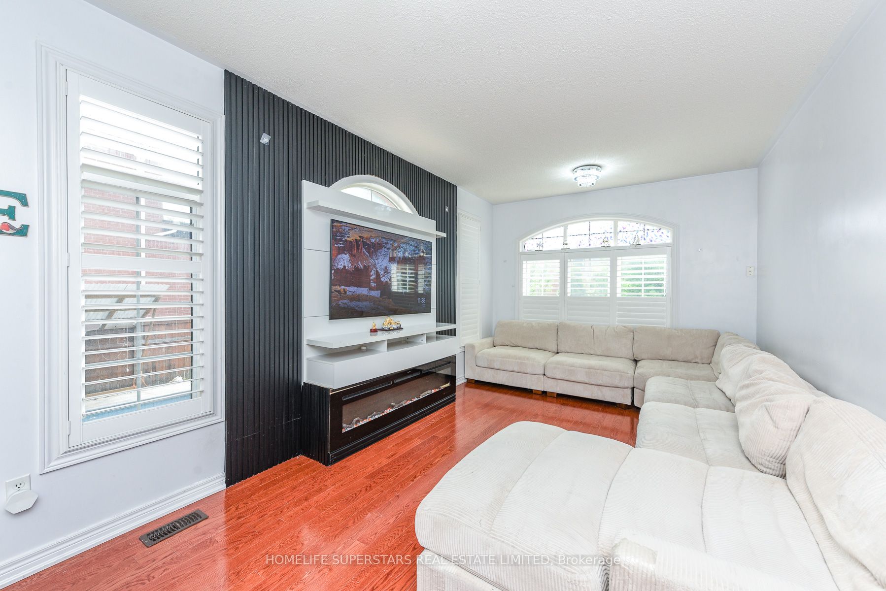 36 Lucky Lane, Brampton, ON L6R 3M3 photo 5