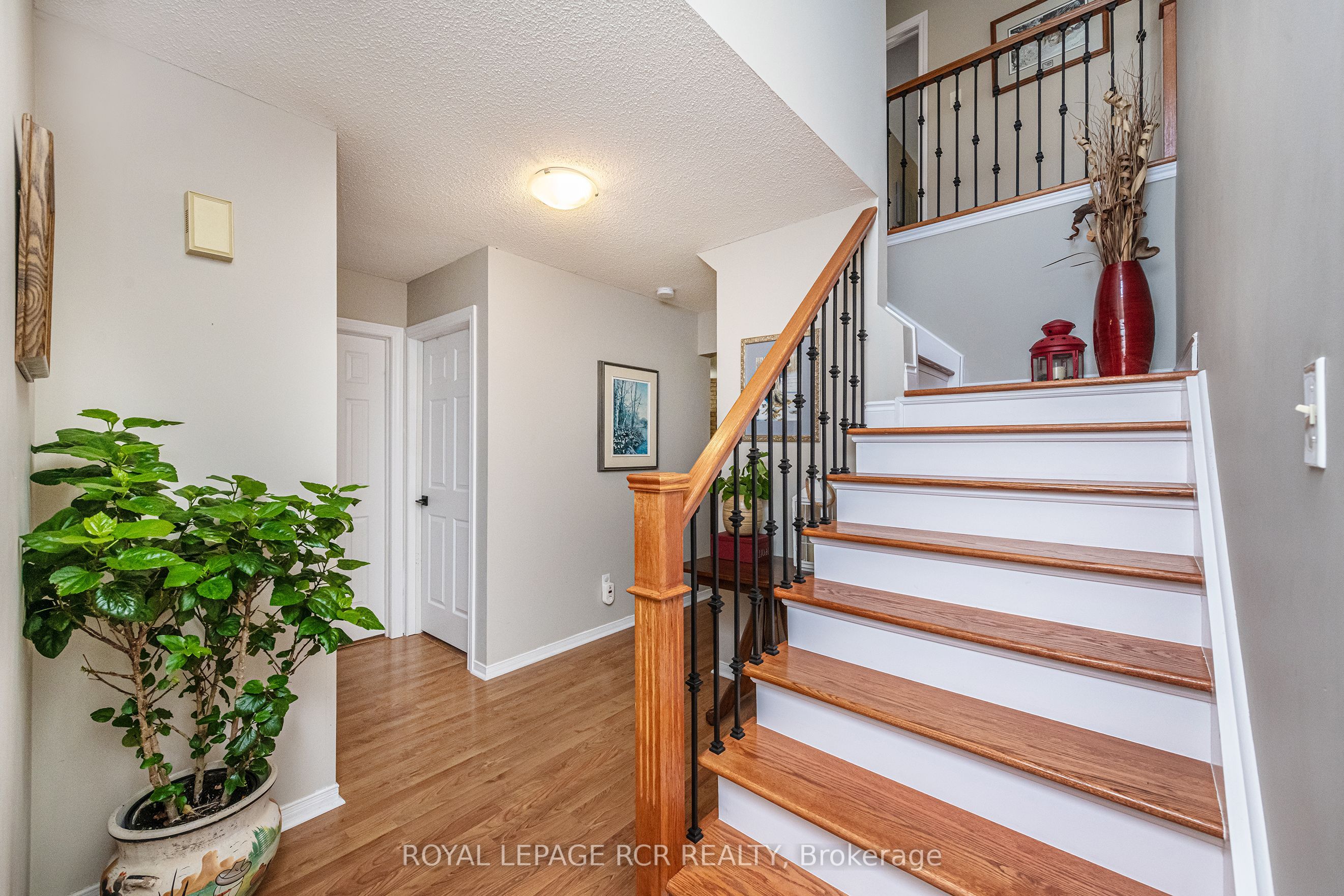 194 Lisa Marie Drive, Orangeville, ON L9W 4P7 photo 4