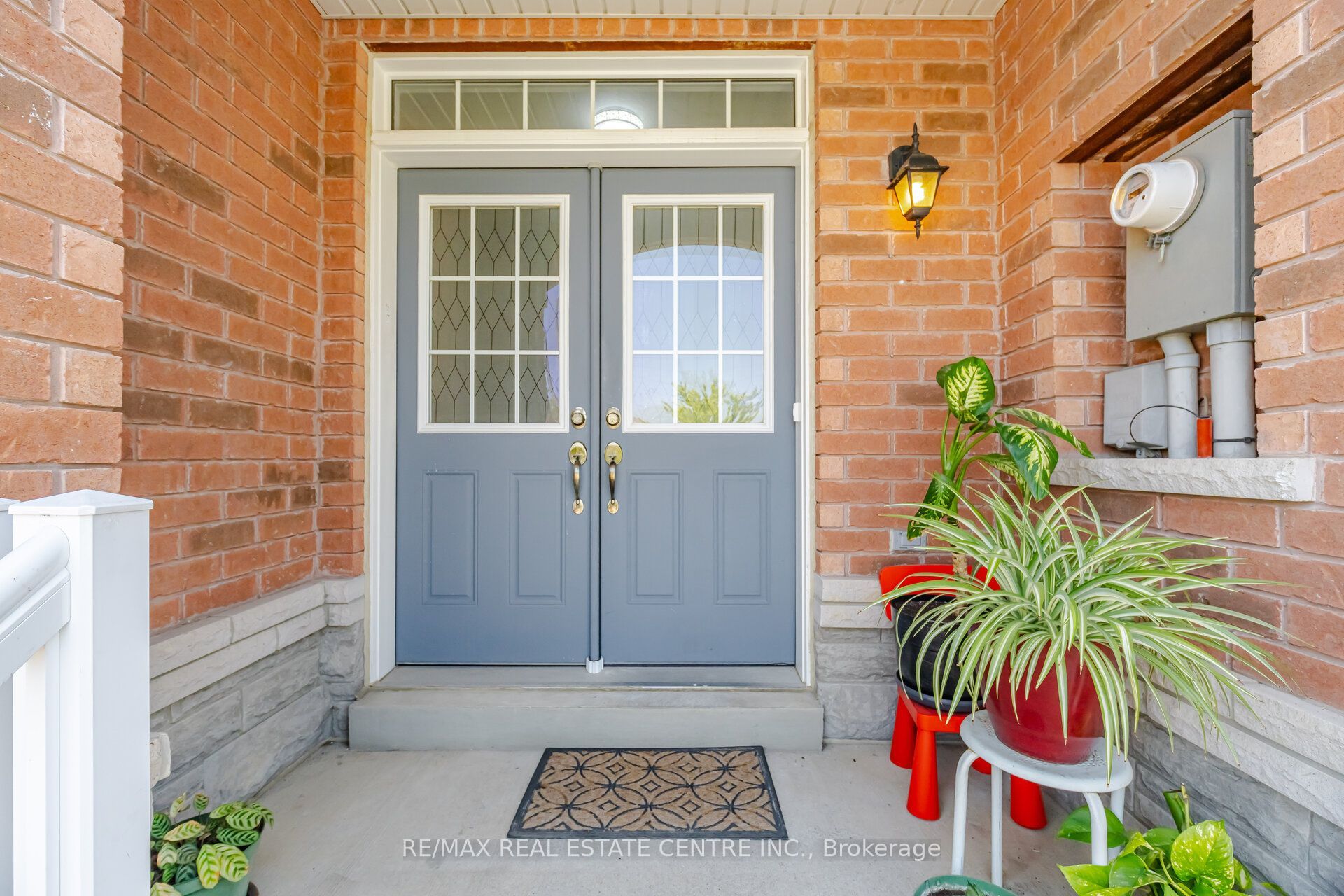 41 Lorenzo Circle, Brampton, ON L6R 3N4 photo 3