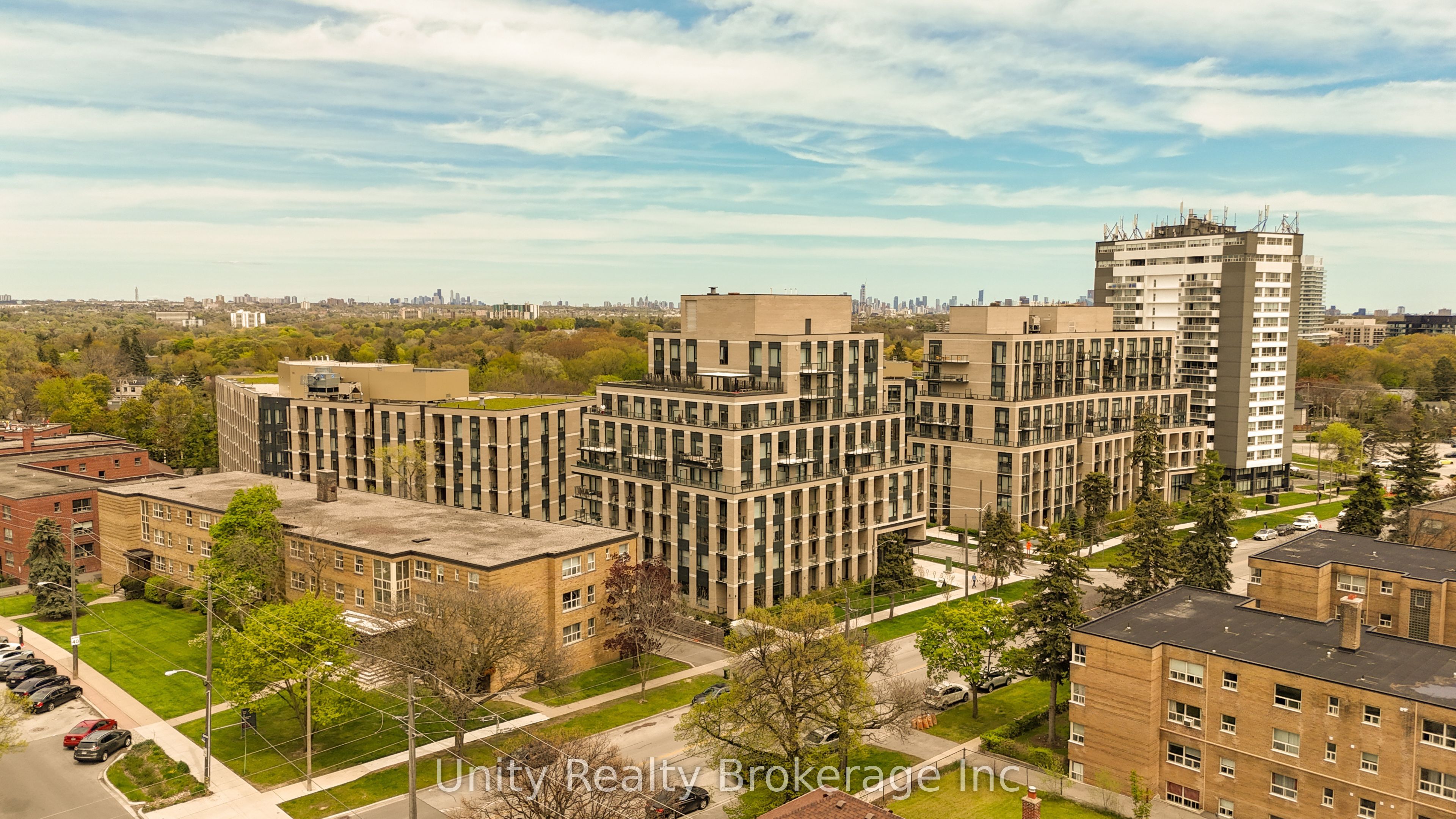 296 The Kingsway N/A, Toronto, ON M9A 3V1 photo 3