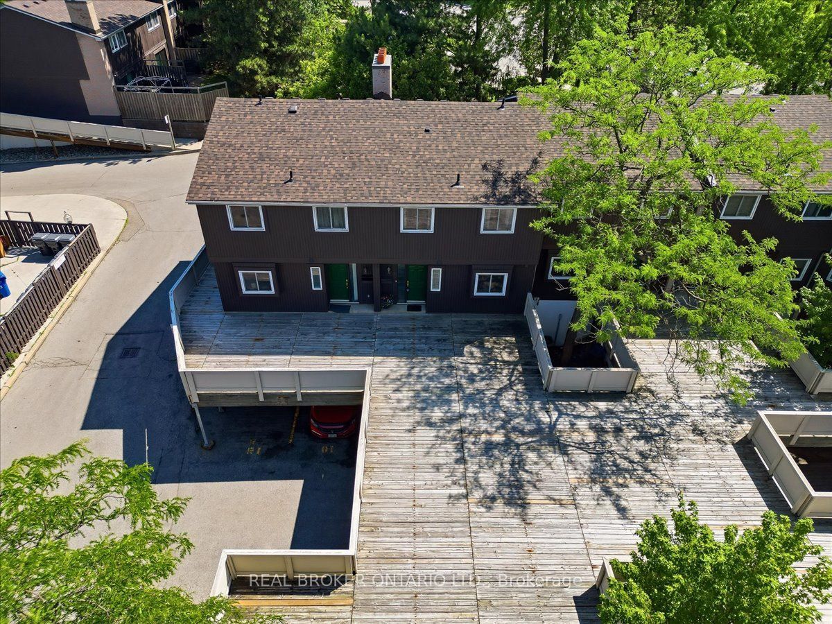 6855 Glen Erin Drive 2, Mississauga, ON L5N 1P6 photo 3