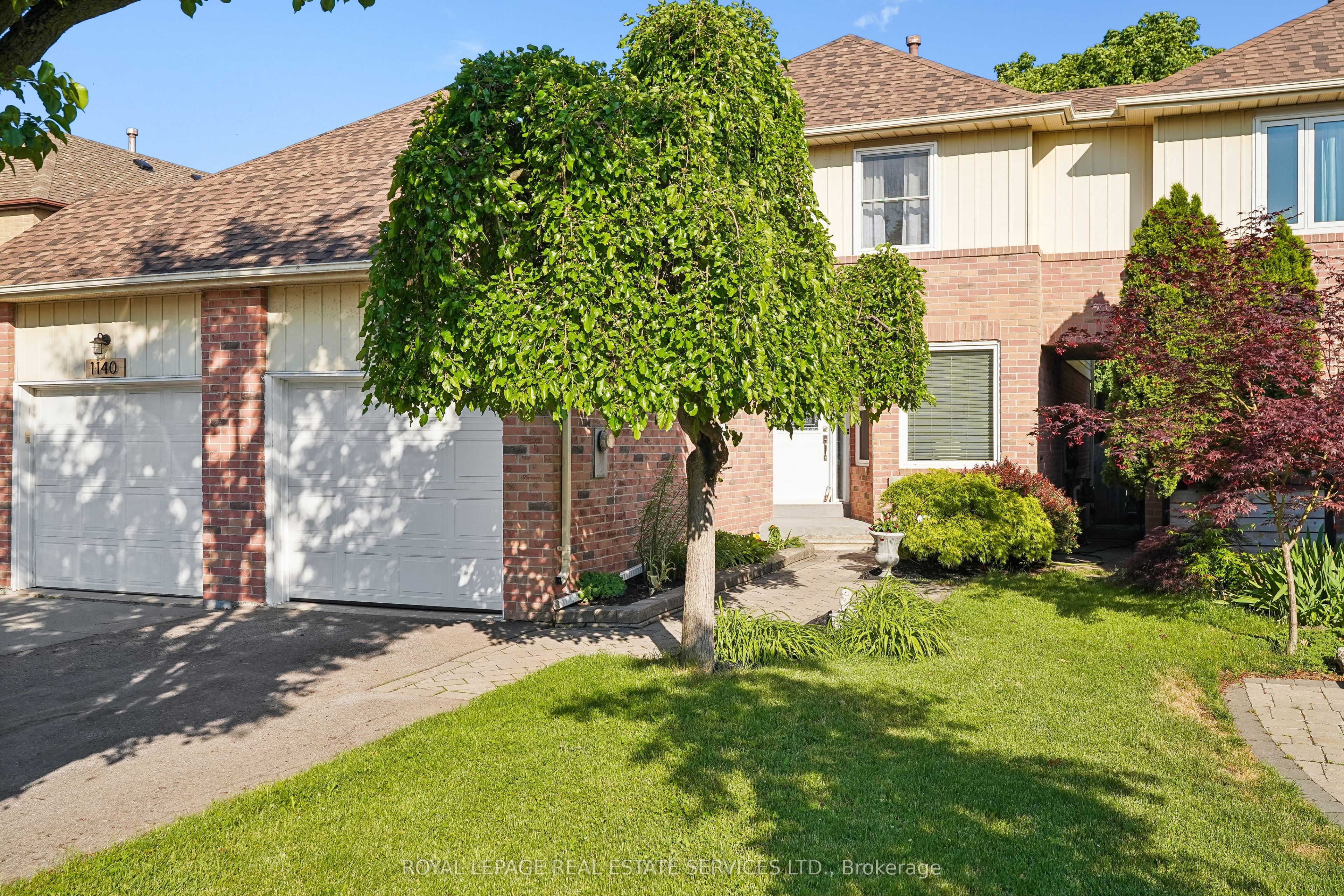 1142 Springbrook Crescent, Oakville, ON L6M 2C8 photo 2