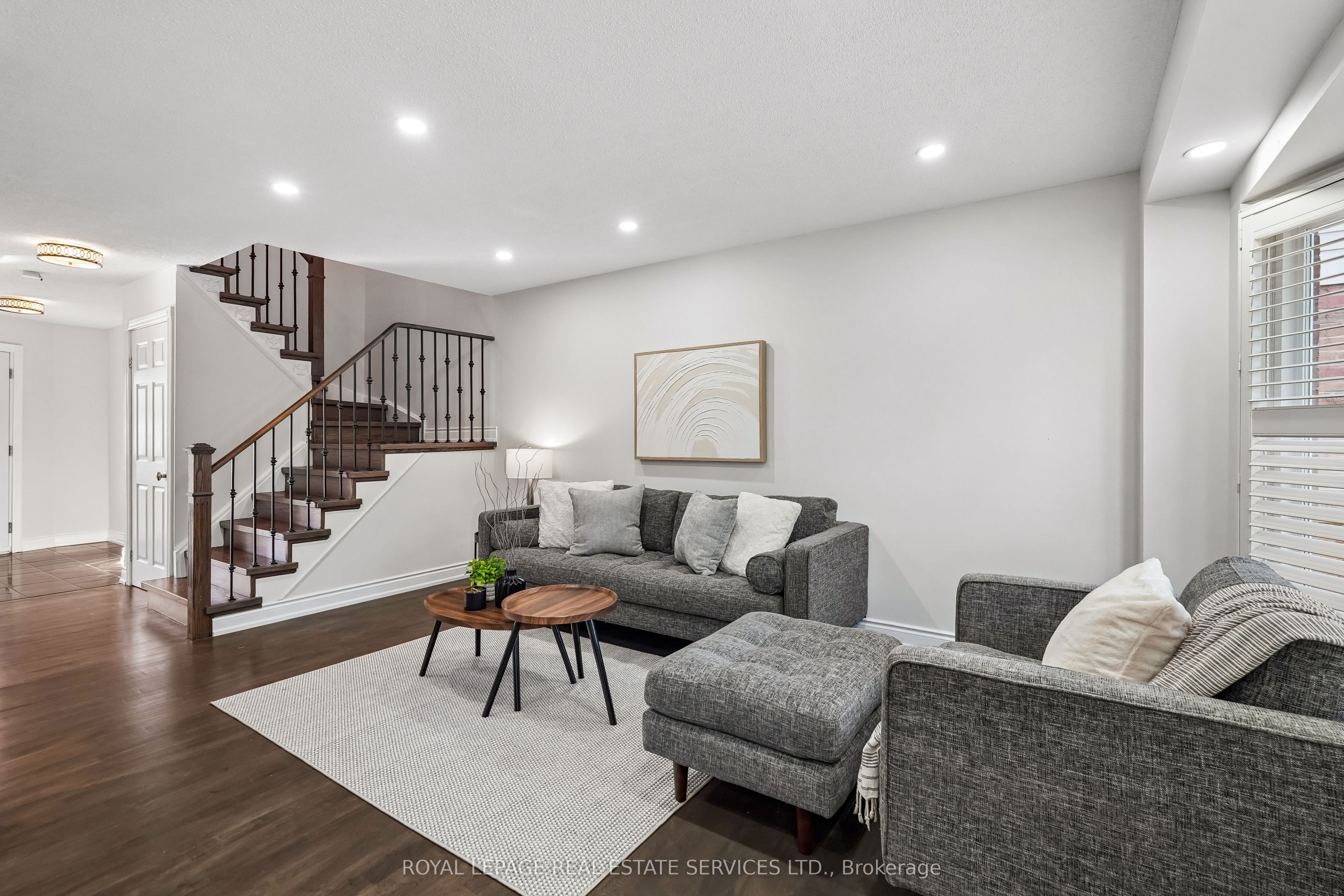 1142 Springbrook Crescent, Oakville, ON L6M 2C8 photo 5