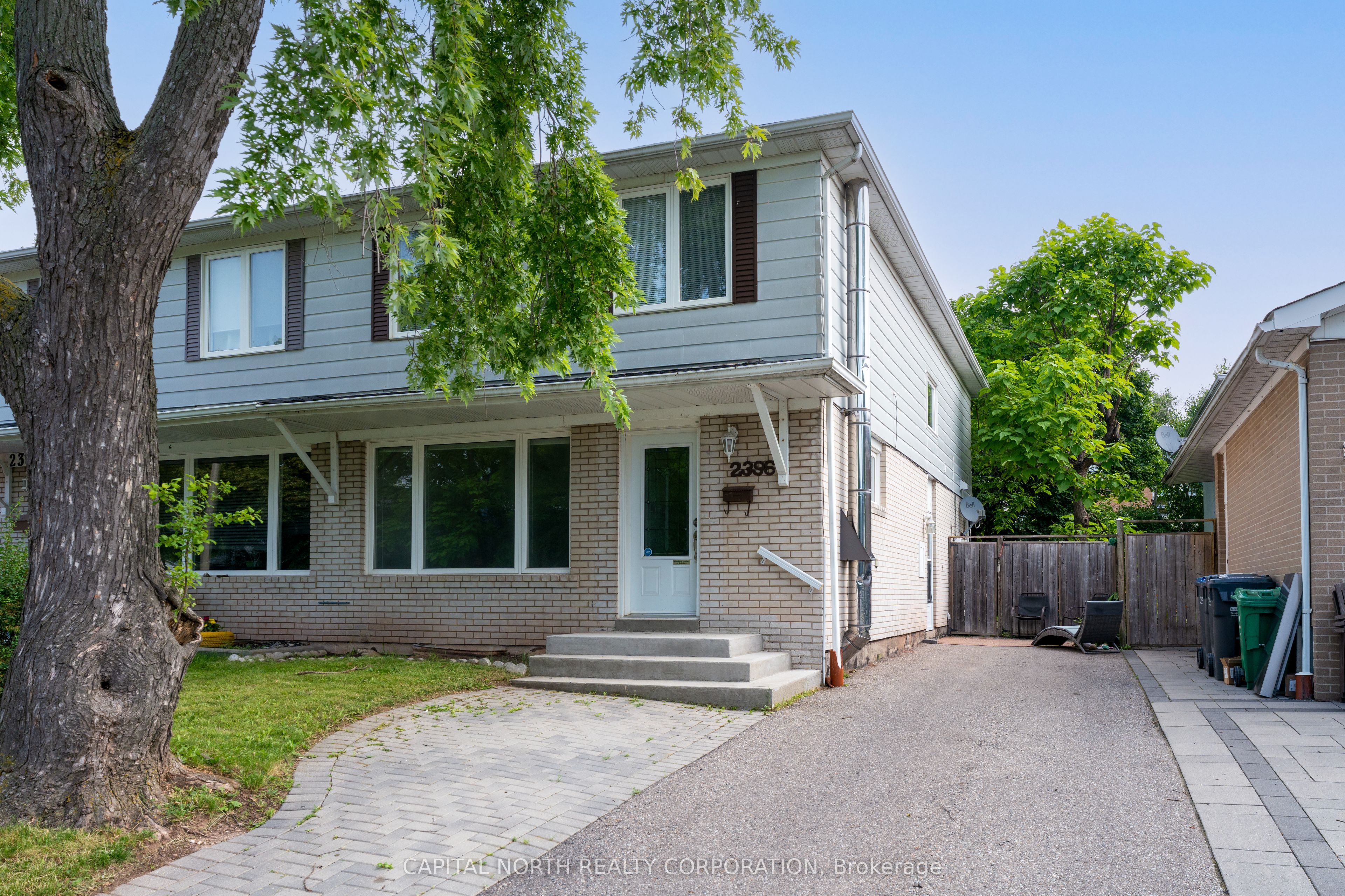 2396 Barcella Crescent, Mississauga, ON L5K 1E2