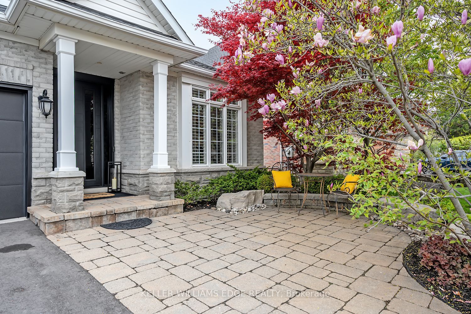 4285 Couples Crescent, Burlington, ON L7M 4Y8 photo 3
