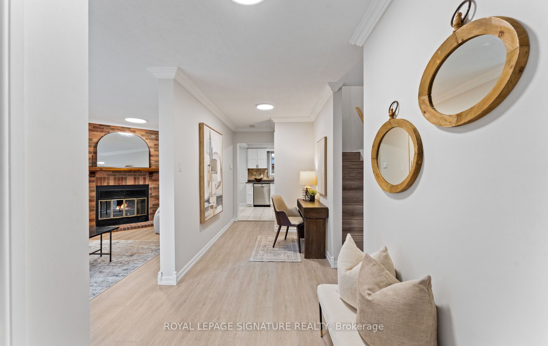 48 Steven Court, Brampton, ON L6Z 3A6 photo 5