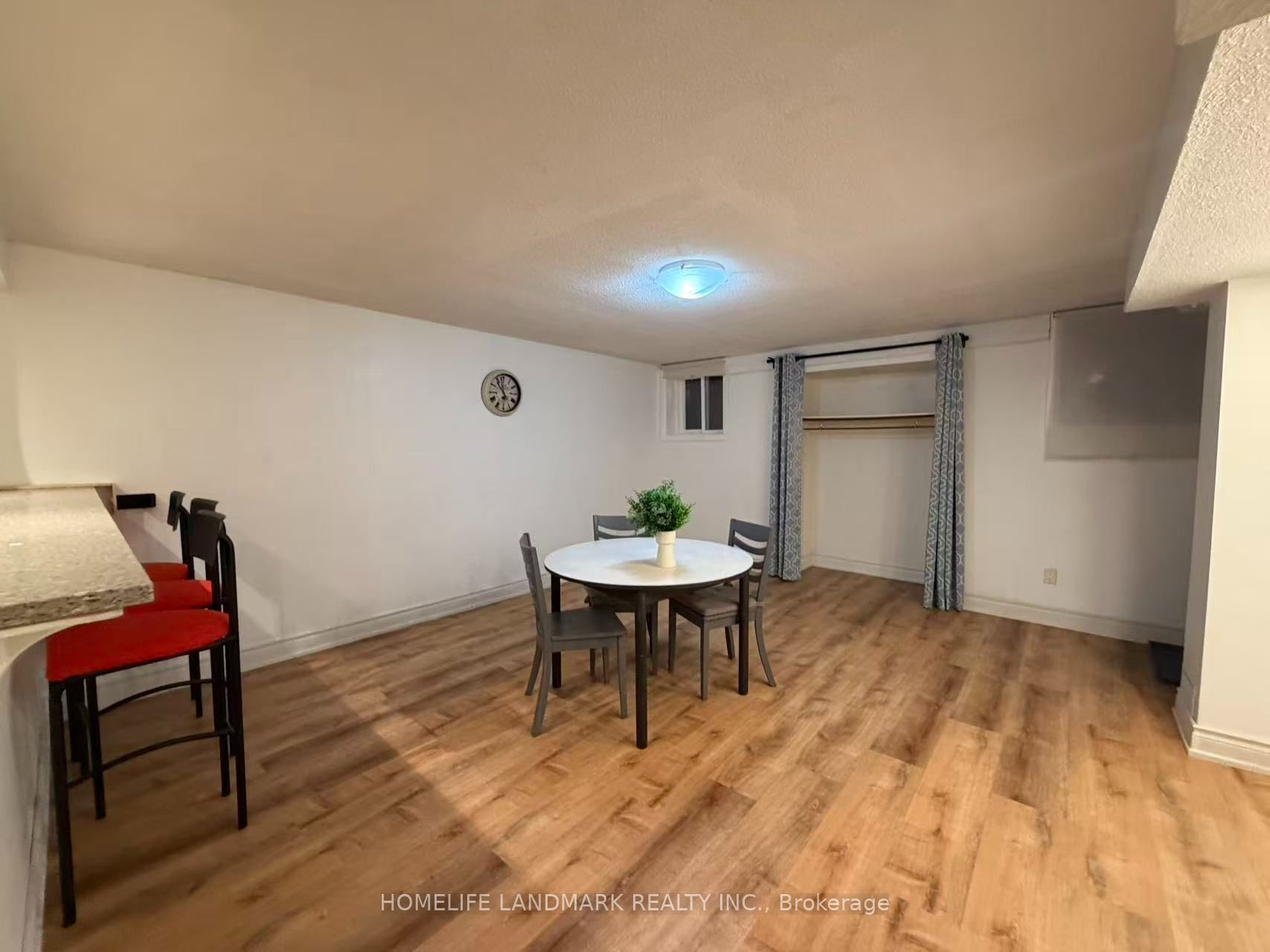 1133 Kos Boulevard, Mississauga, ON L5J 4L3 photo 2