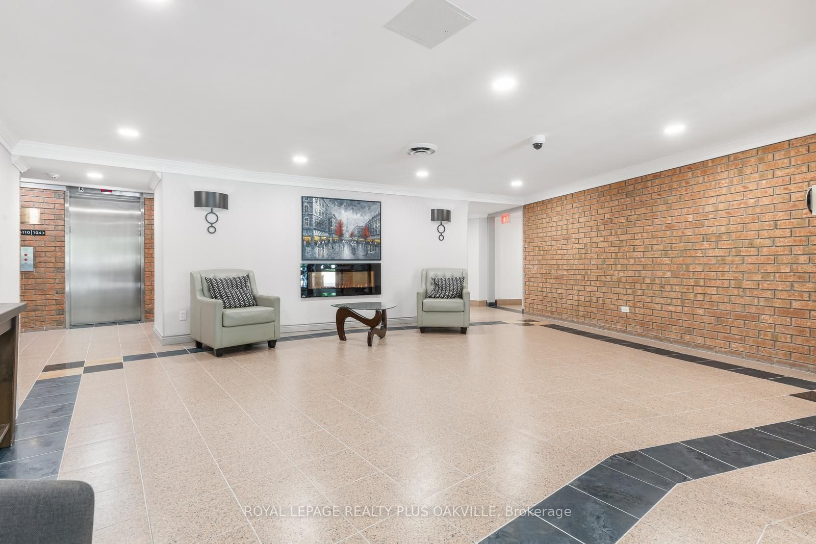 1240 Marlborough Court 1006, Oakville, ON L6H 3K7 photo 3