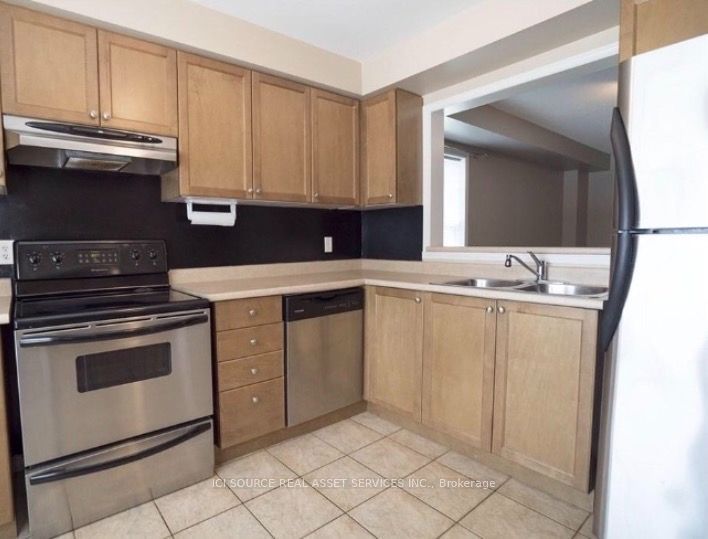 4200 Kilmer Drive 31, Burlington, ON L7M 4Y2 photo 3