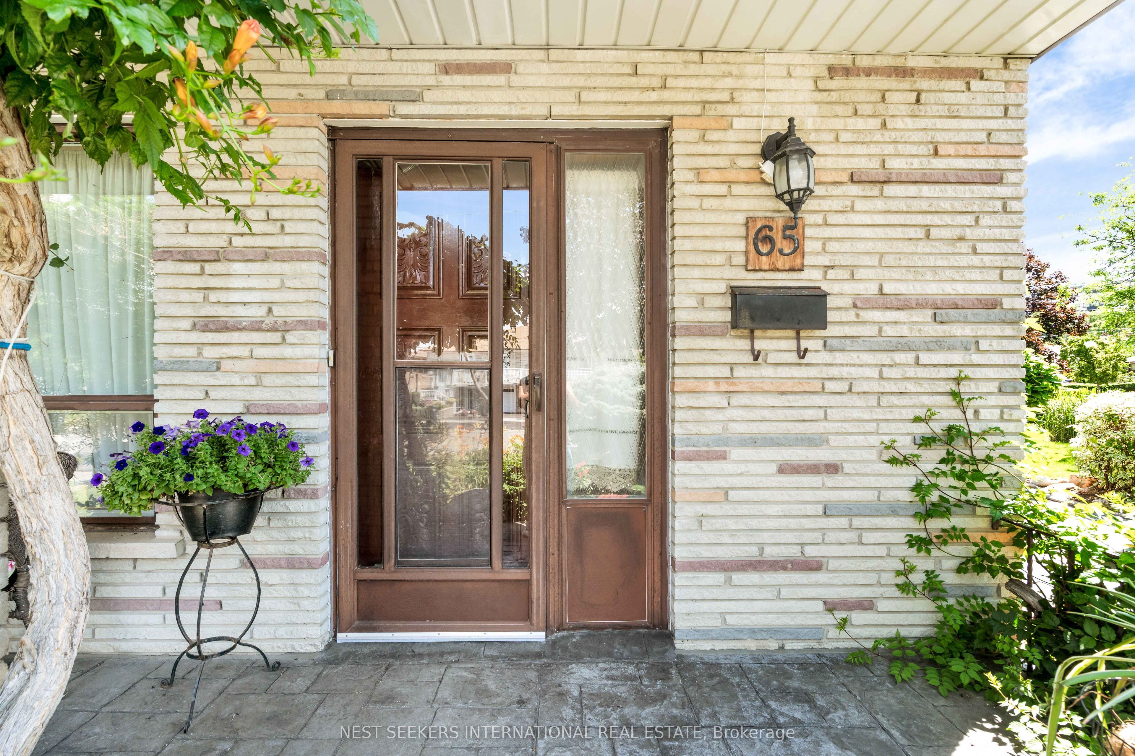 65 Orchardcroft Crescent, Toronto, ON M3J 1S7 photo 5