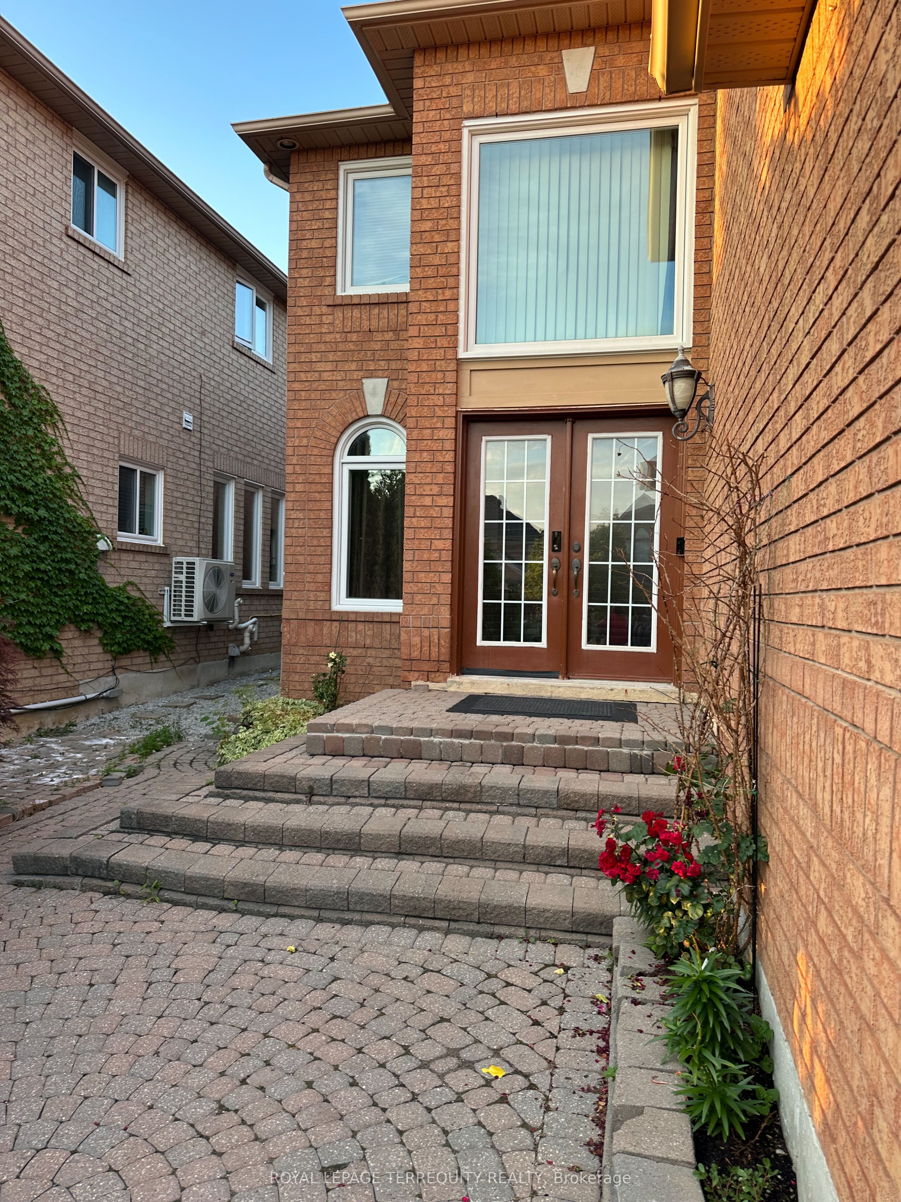 7171 Terragar Boulevard Basement, Mississauga, ON L5N 7N1