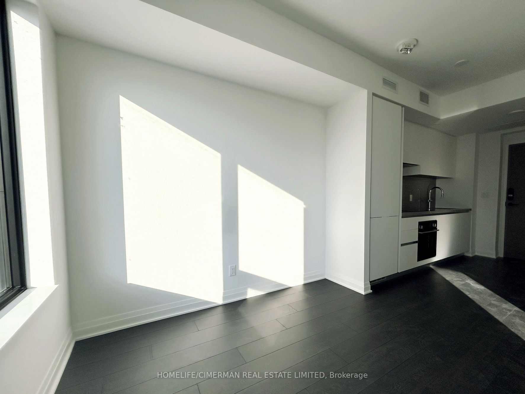 4015 The Exchange N/A 2208, Mississauga, ON L5B 0N9 photo 3