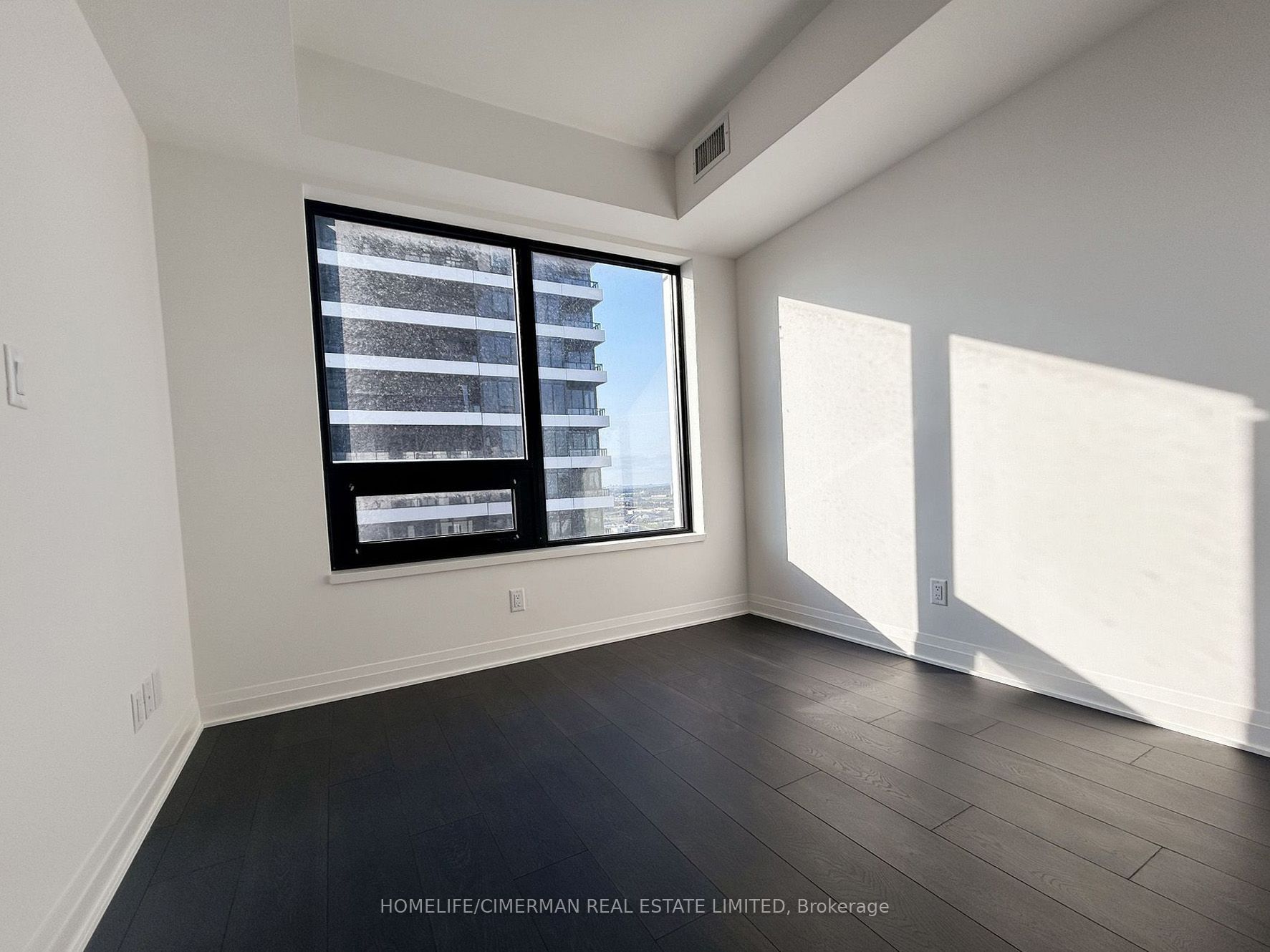 4015 The Exchange N/A 2208, Mississauga, ON L5B 0N9 photo 4