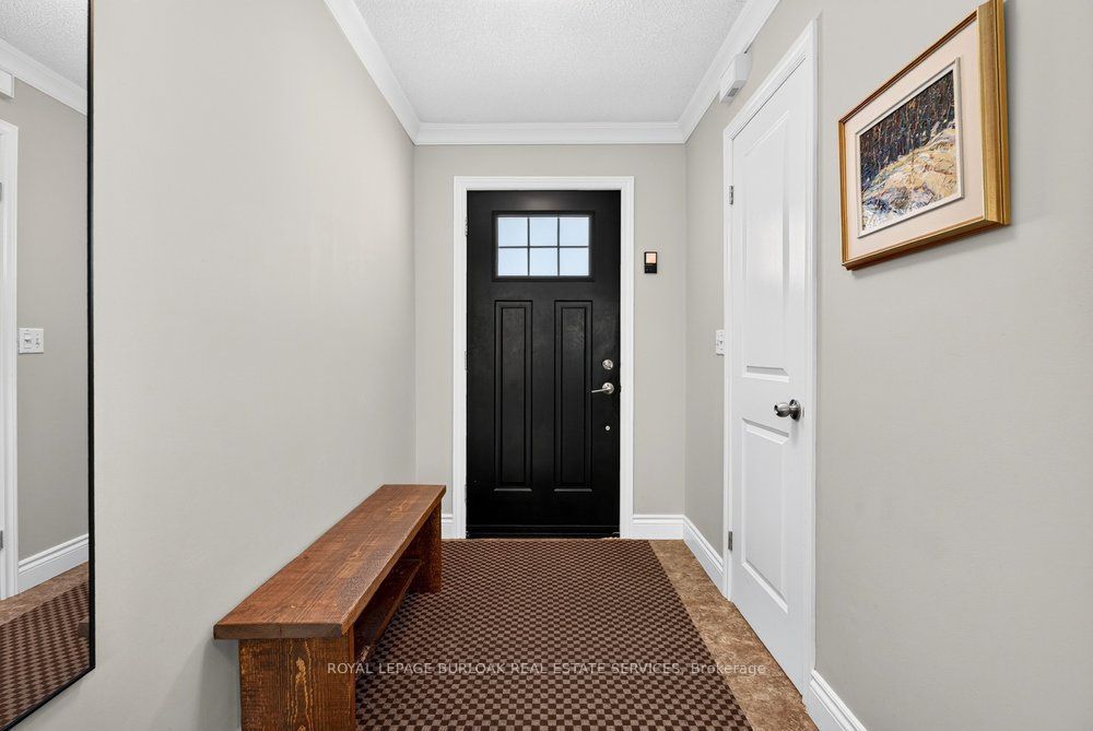 2354 Marine Drive, Oakville, ON L6L 1C4 photo 4