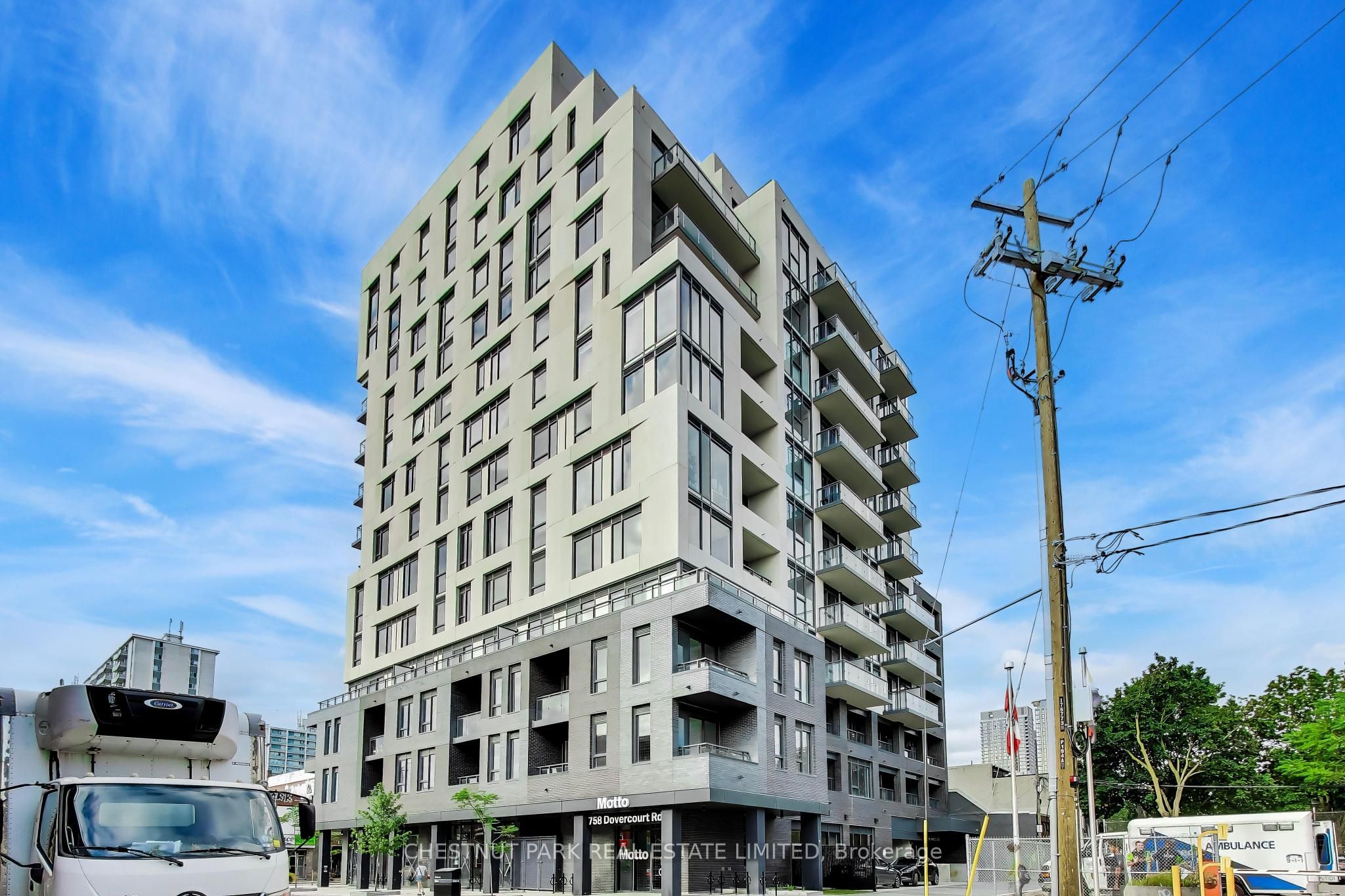 758 Dovercourt Road 210, Toronto, ON M6H 2X2 photo 3