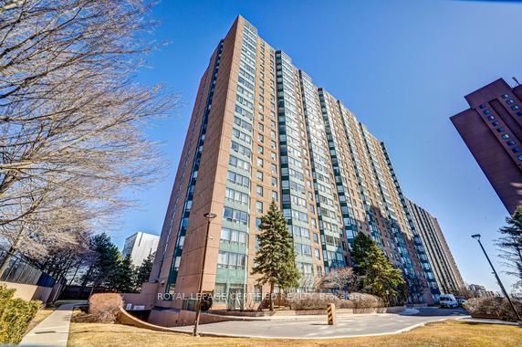 135 Hillcrest Avenue 1605, Mississauga, ON L5B 4B1 photo 5