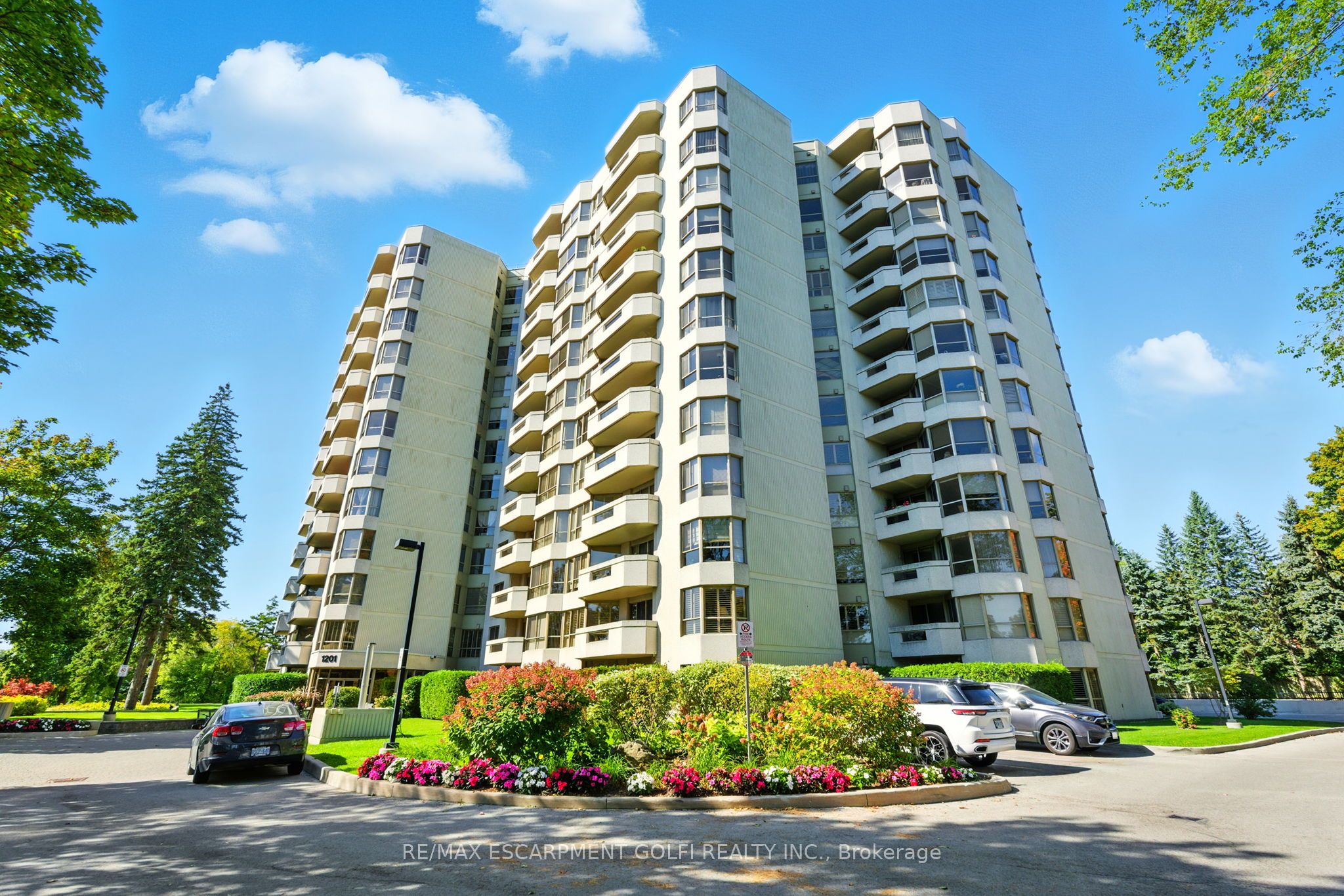 1201 North Shore Boulevard E 208, Burlington, ON L7S 1Z5 photo 5