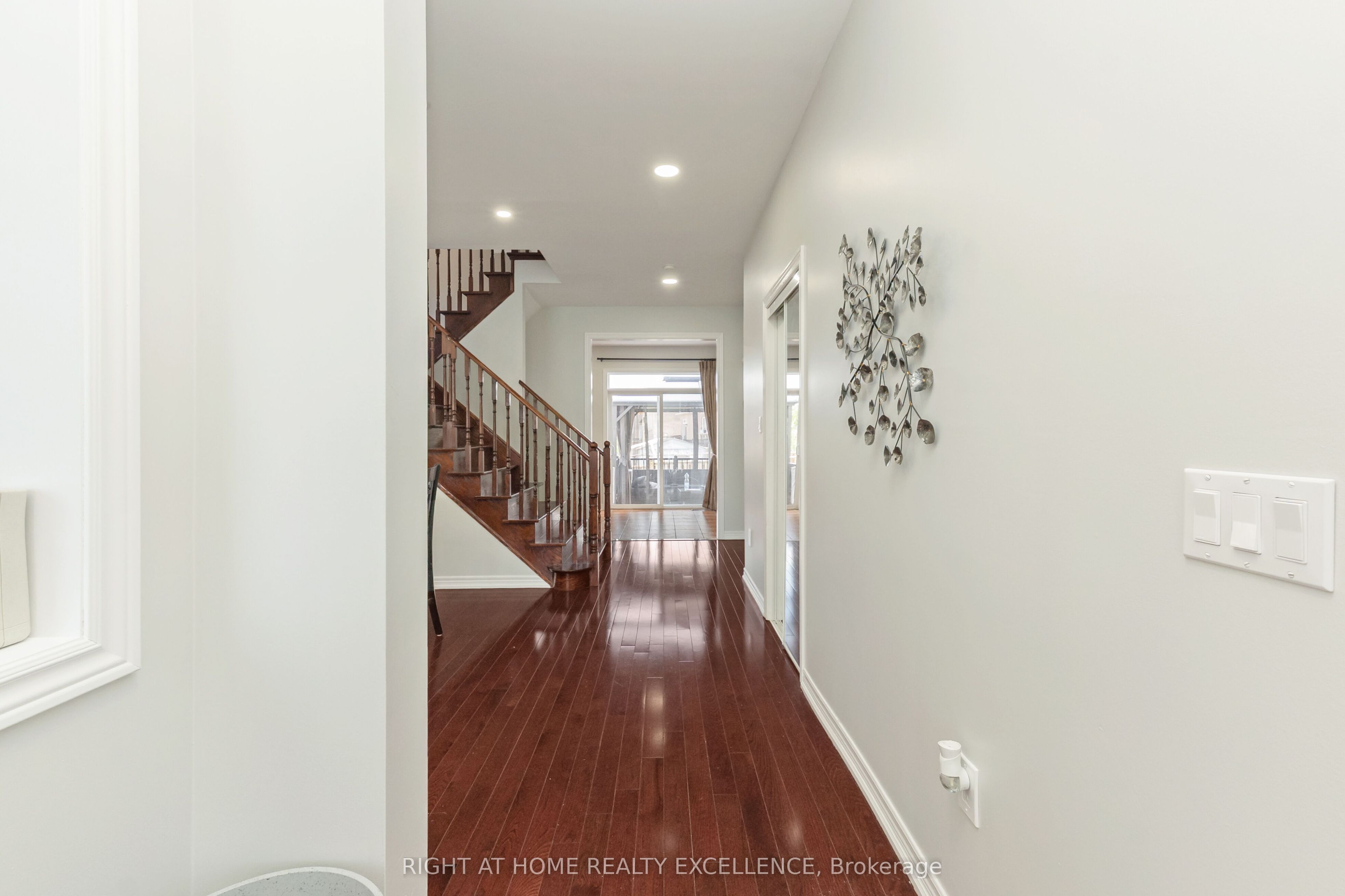 17 Keeleview Crescent, Brampton, ON L6R 0H4 photo 5