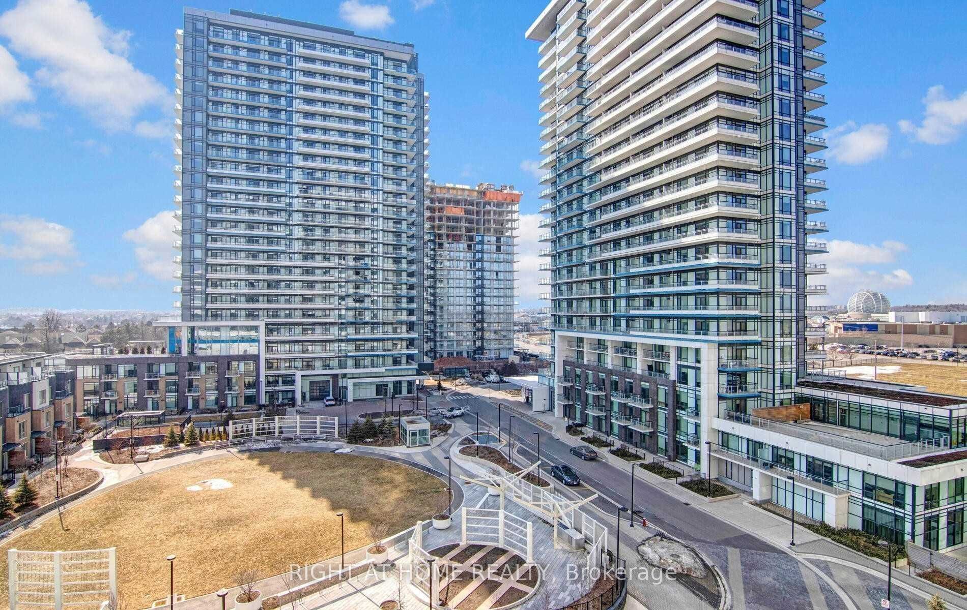 2520 Eglinton Avenue W 510, Mississauga, ON L5M 0Y4 photo 3