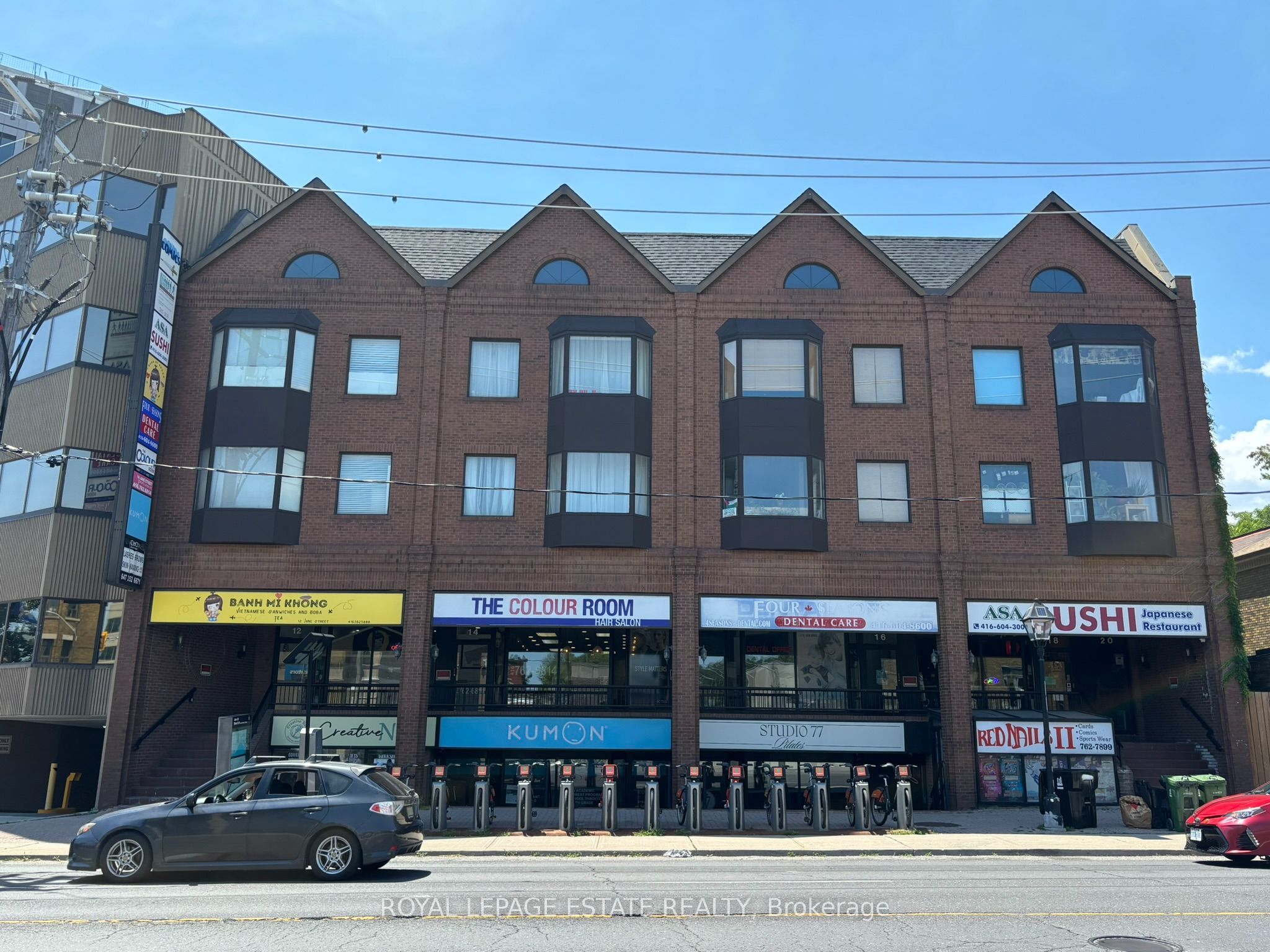 20 Jane Street A, Toronto, ON M6S 3Y2 photo 2