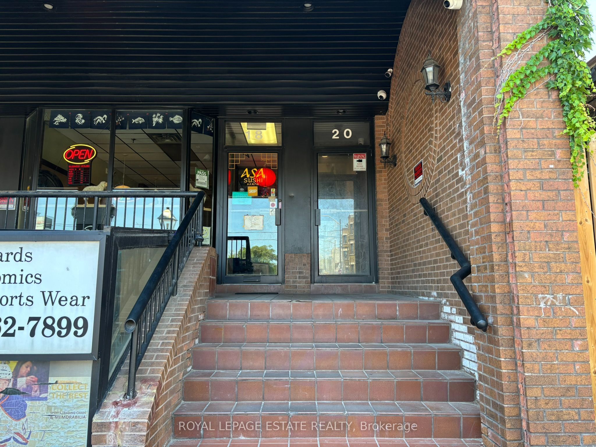 20 Jane Street A, Toronto, ON M6S 3Y2 photo 3