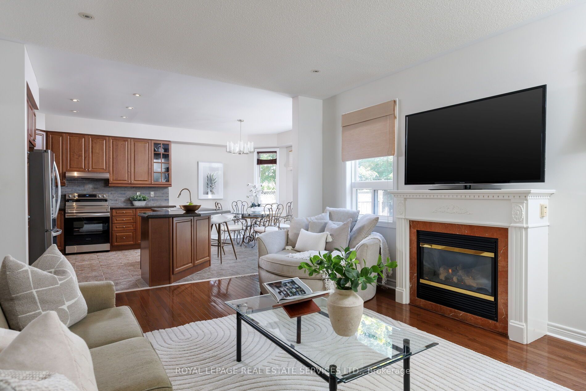 2190 Kingsridge Drive, Oakville, ON L6M 4Z3 photo 3