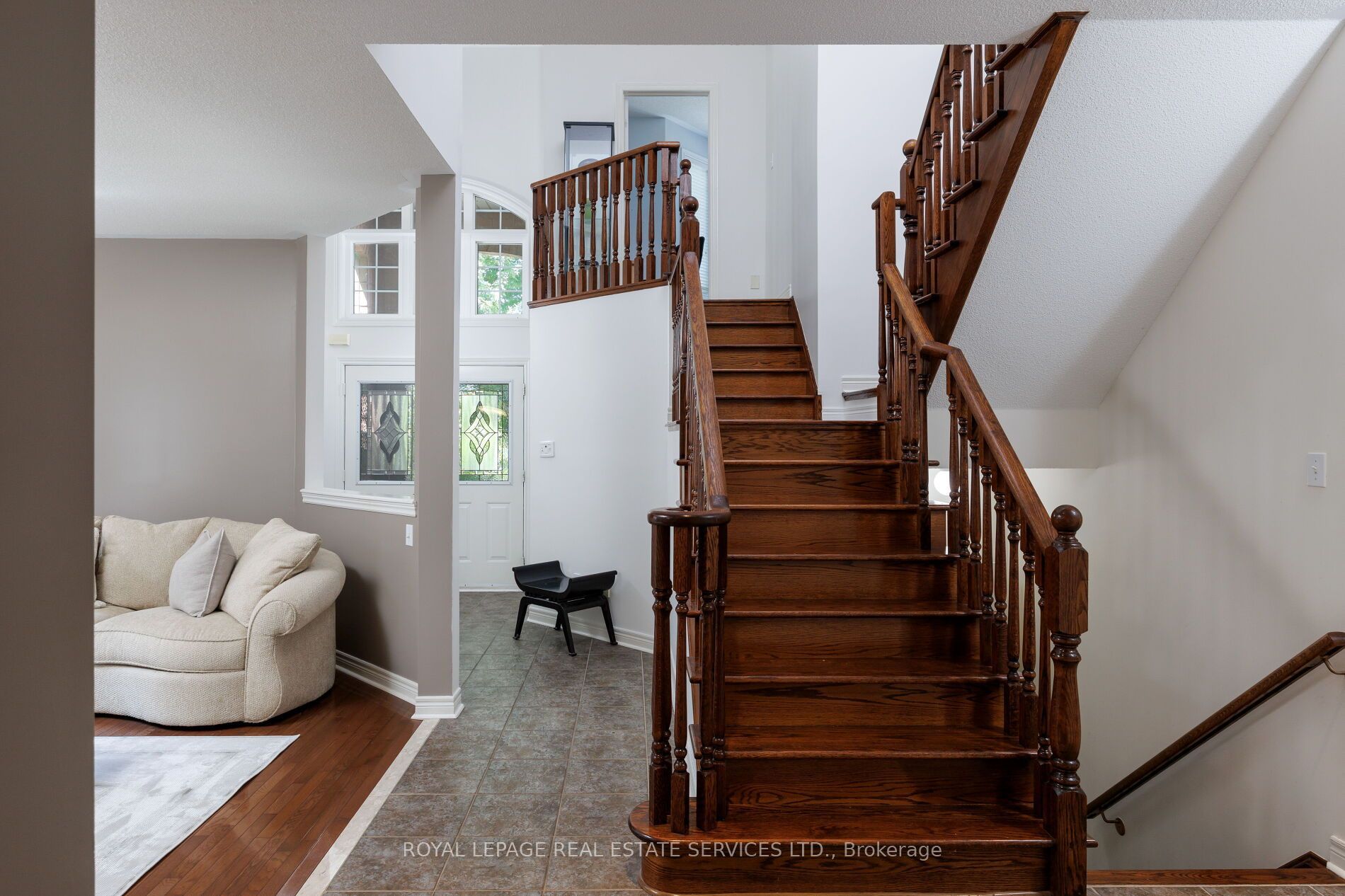 2190 Kingsridge Drive, Oakville, ON L6M 4Z3 photo 5