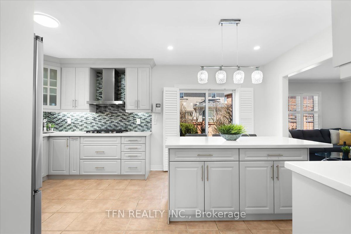 70 Sewells Lane, Brampton, ON L7A 2Z8 photo 5