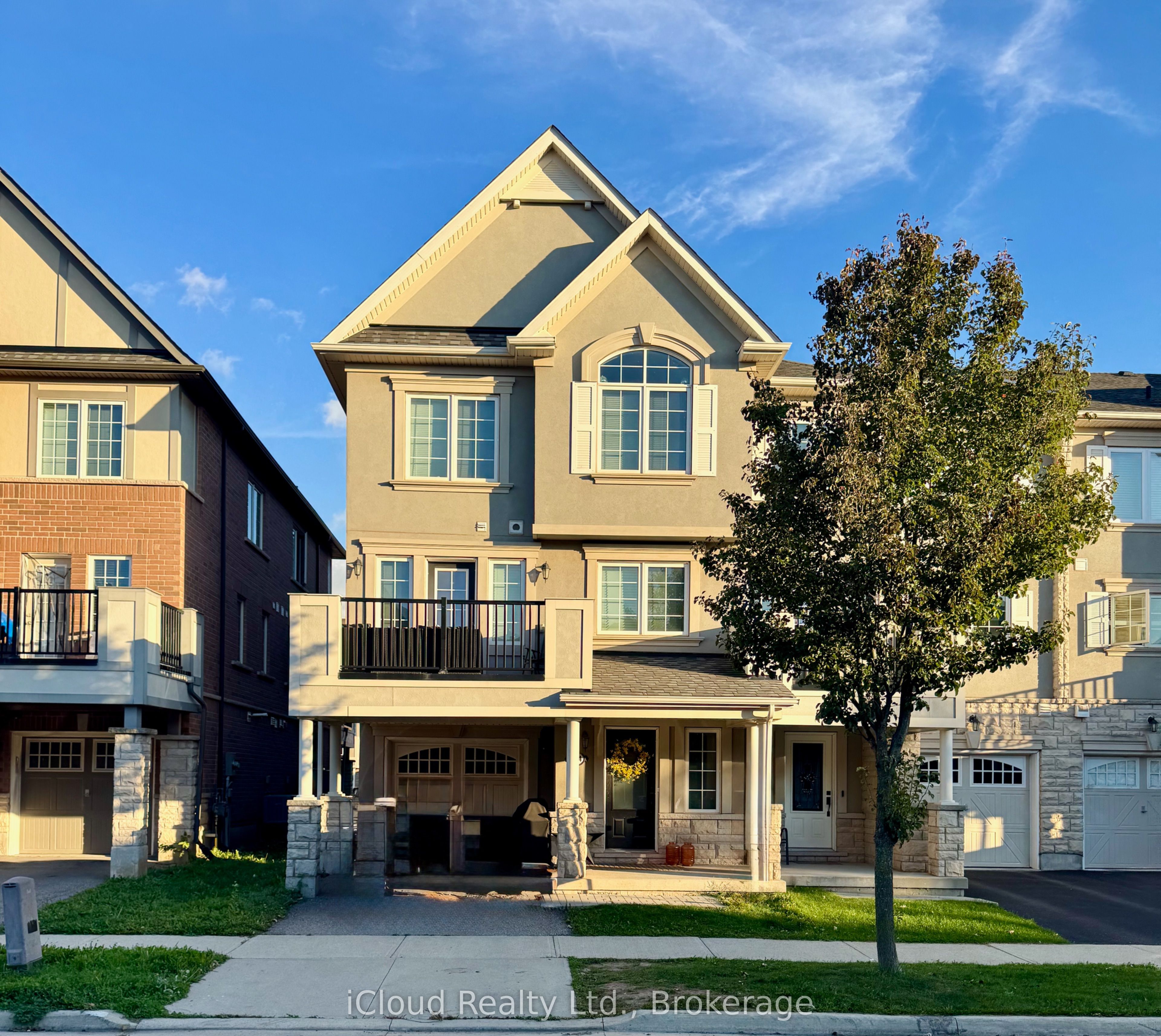 234 Sarah Cline Drive, Oakville, ON L6M 0V3