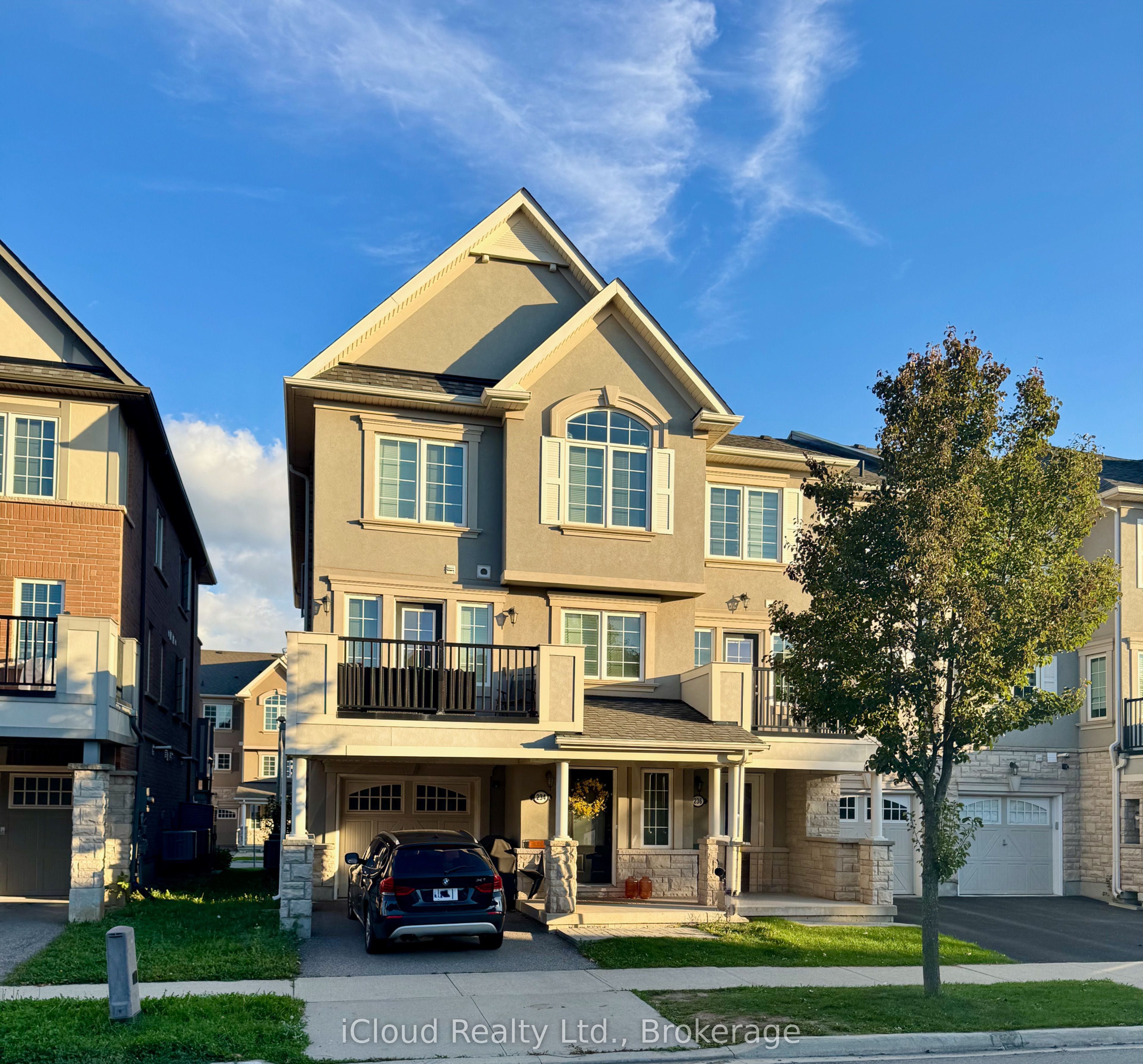 234 Sarah Cline Drive, Oakville, ON L6M 0V3 photo 2