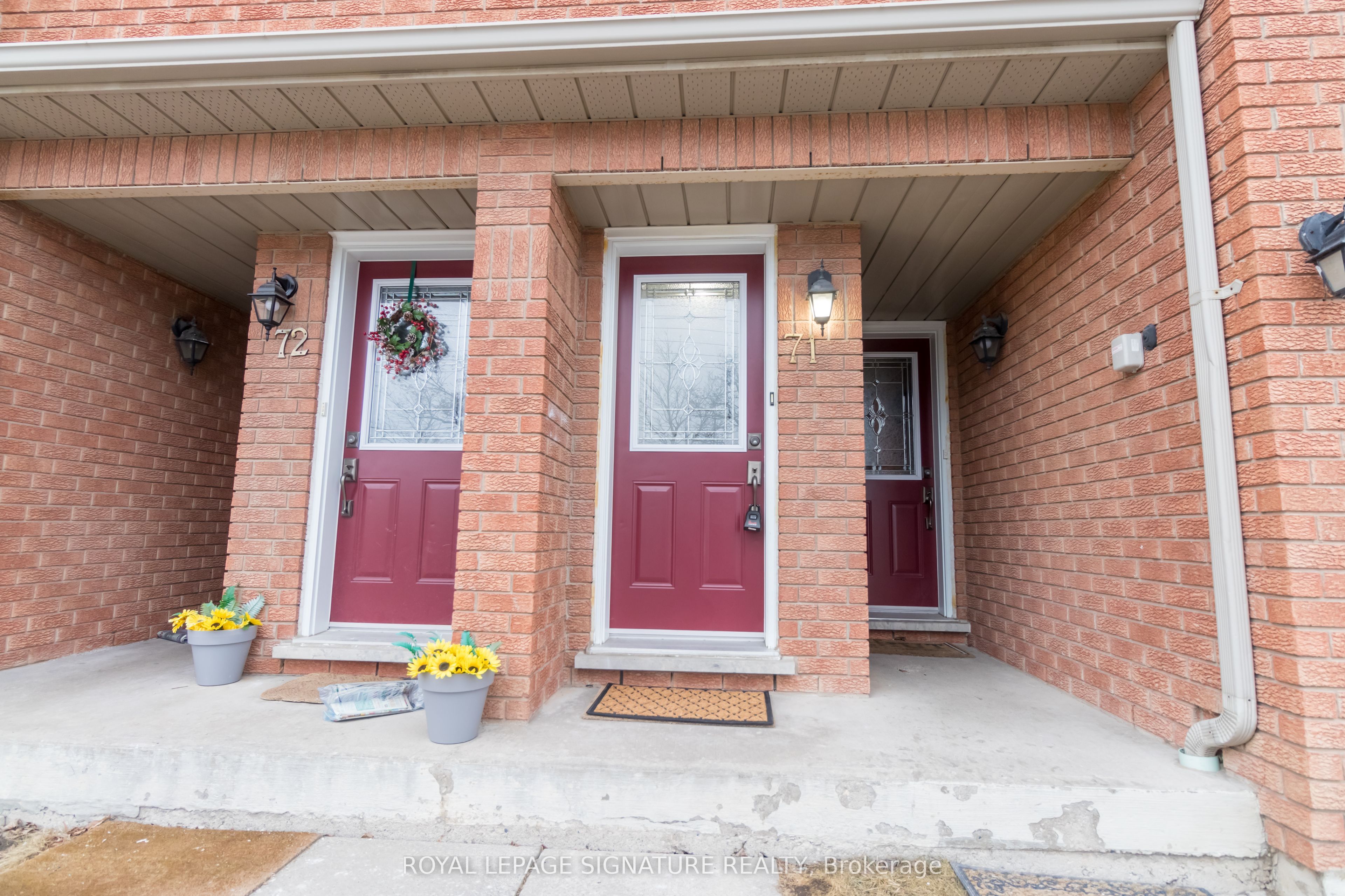 6950 Tenth Line W 71, Mississauga, ON L5N 6Y1 photo 2