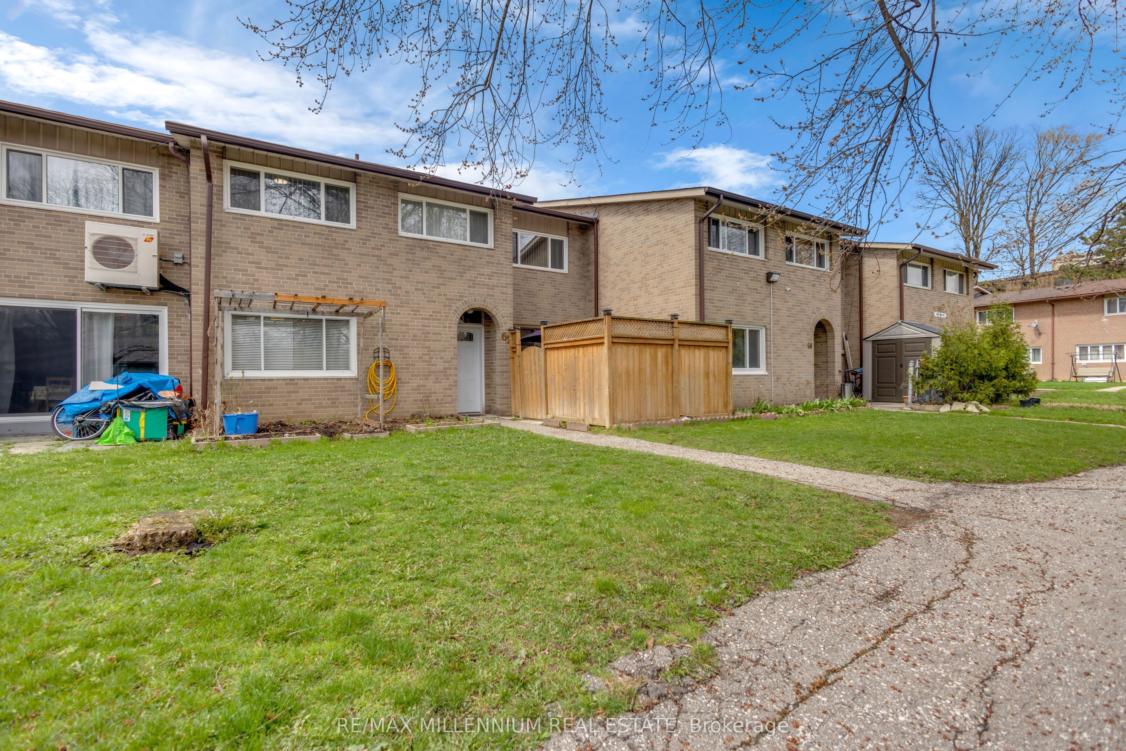 79 Driftwood Avenue 62, Toronto, ON M3N 2M7