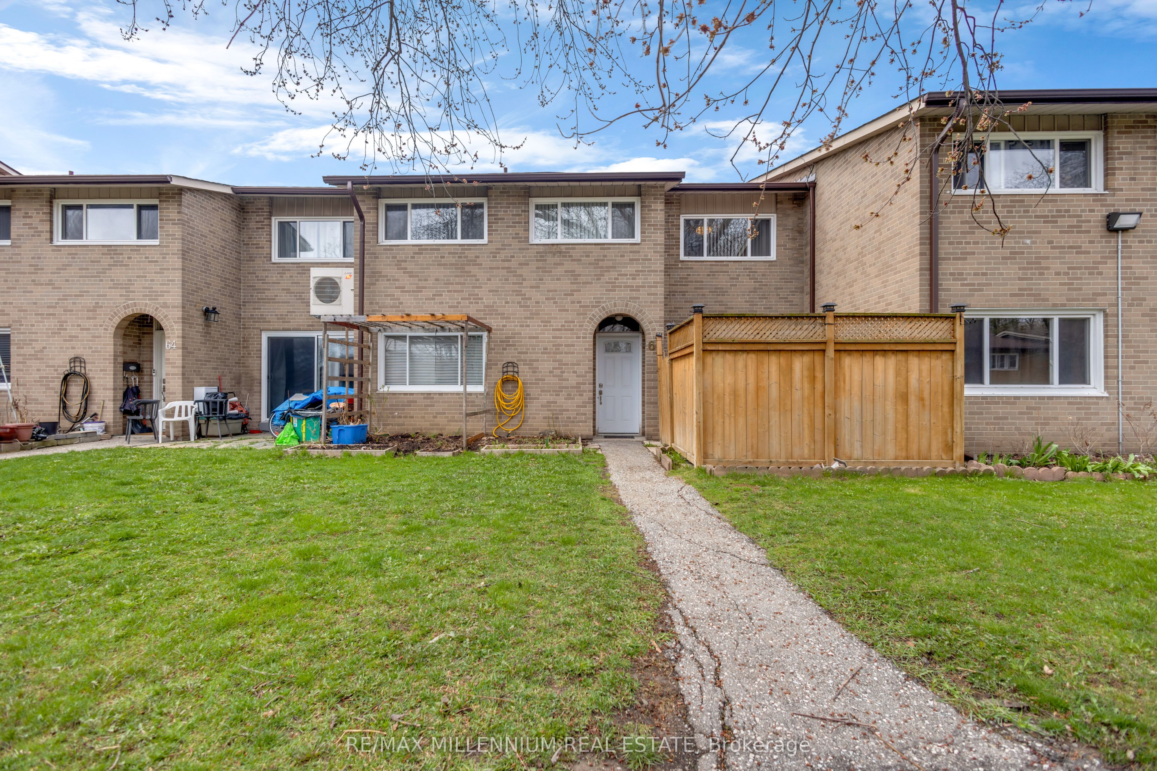 79 Driftwood Avenue 62, Toronto, ON M3N 2M7 photo 2