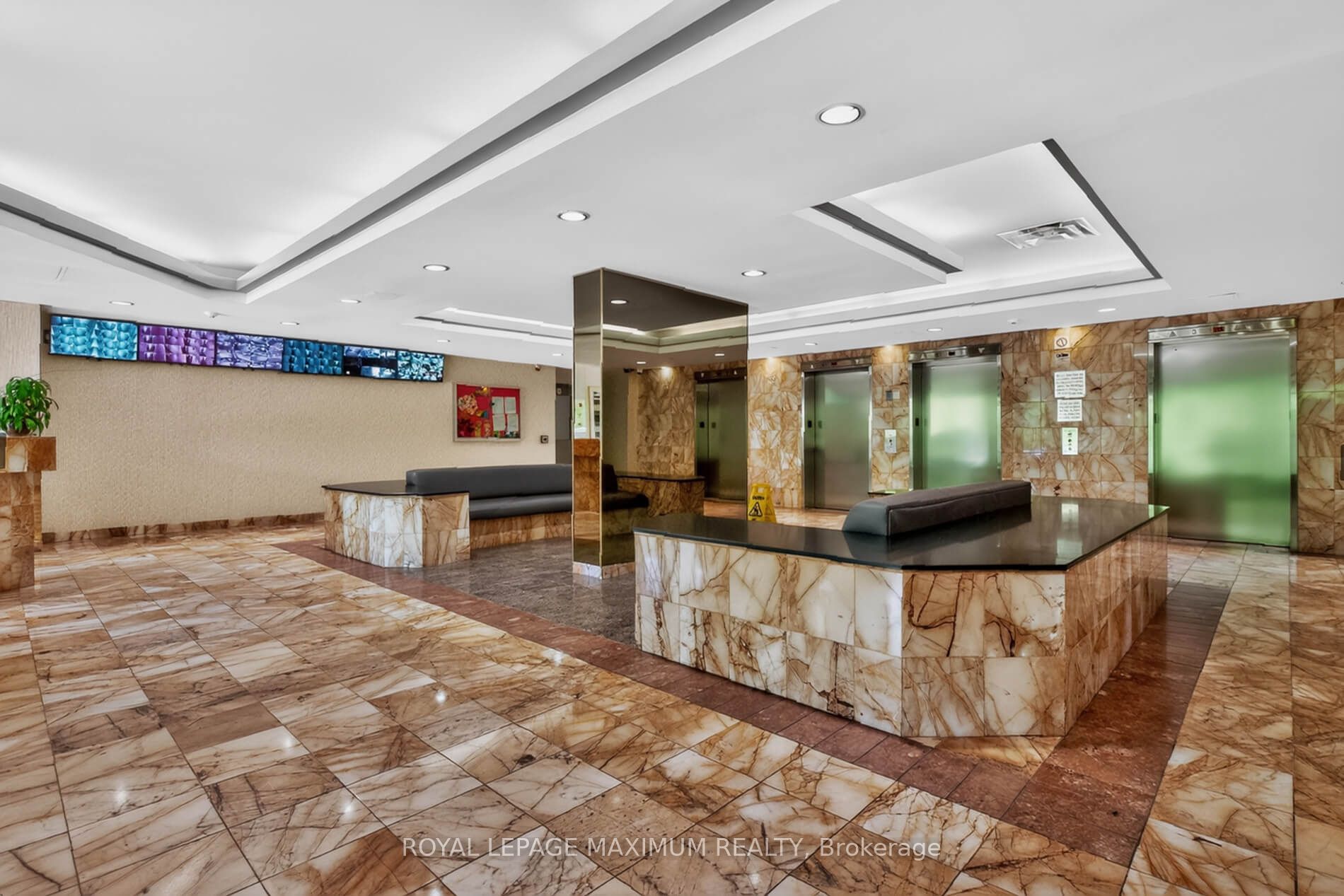 5 Rowntree Road 717, Toronto, ON M9V 5G9 photo 3
