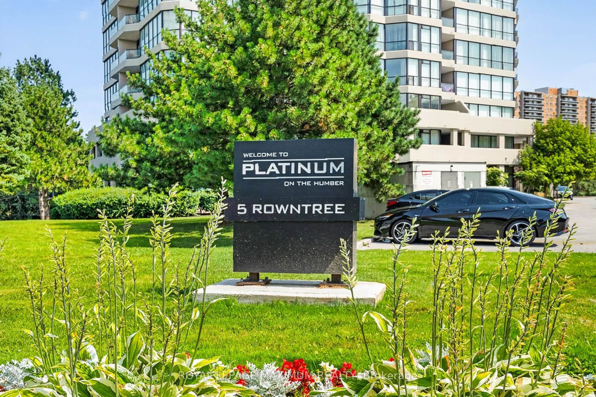 5 Rowntree Road 717, Toronto, ON M9V 5G9 photo 5
