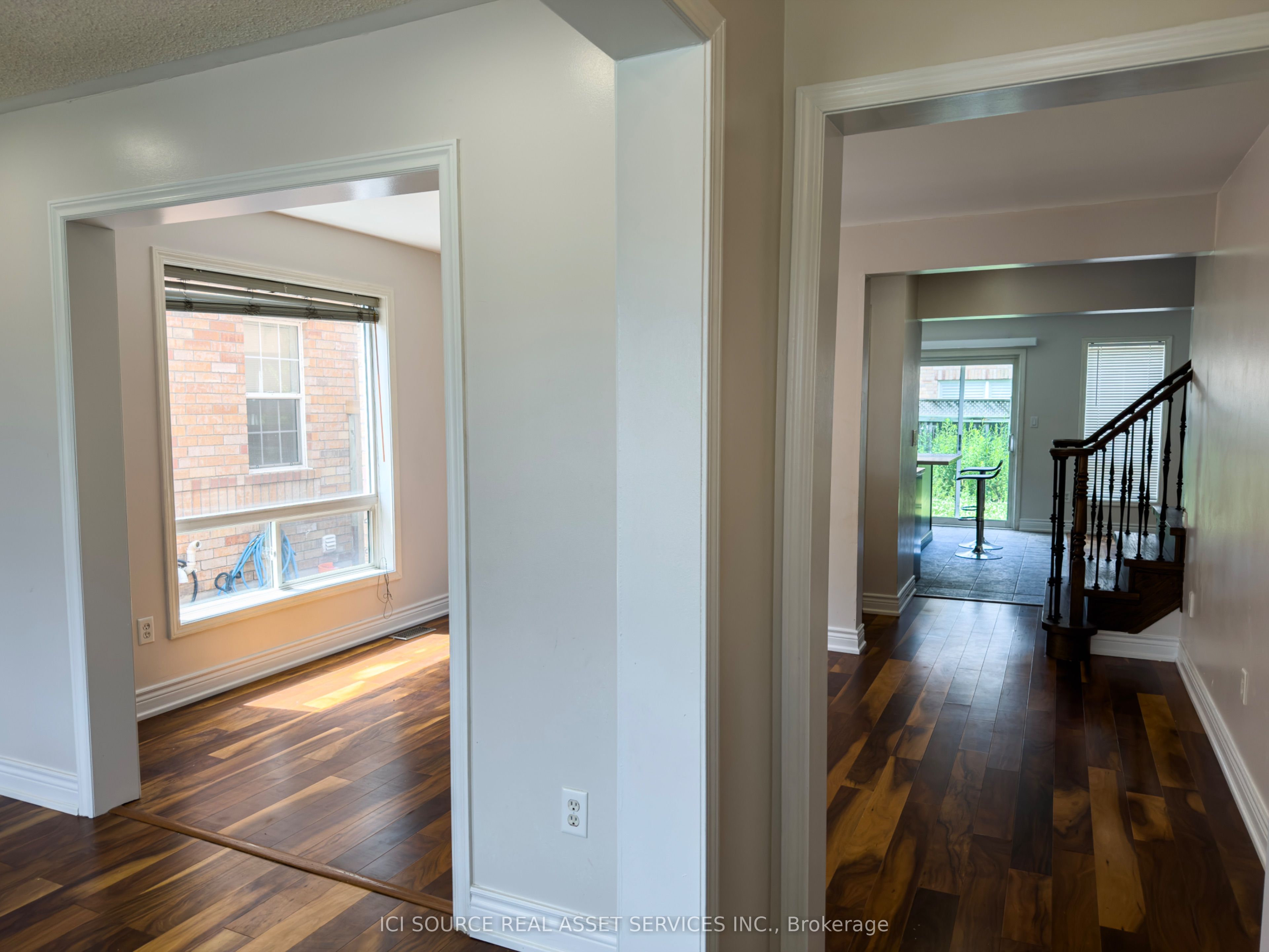 1573 Evans Terrace, Milton, ON L9T 5J4 photo 3