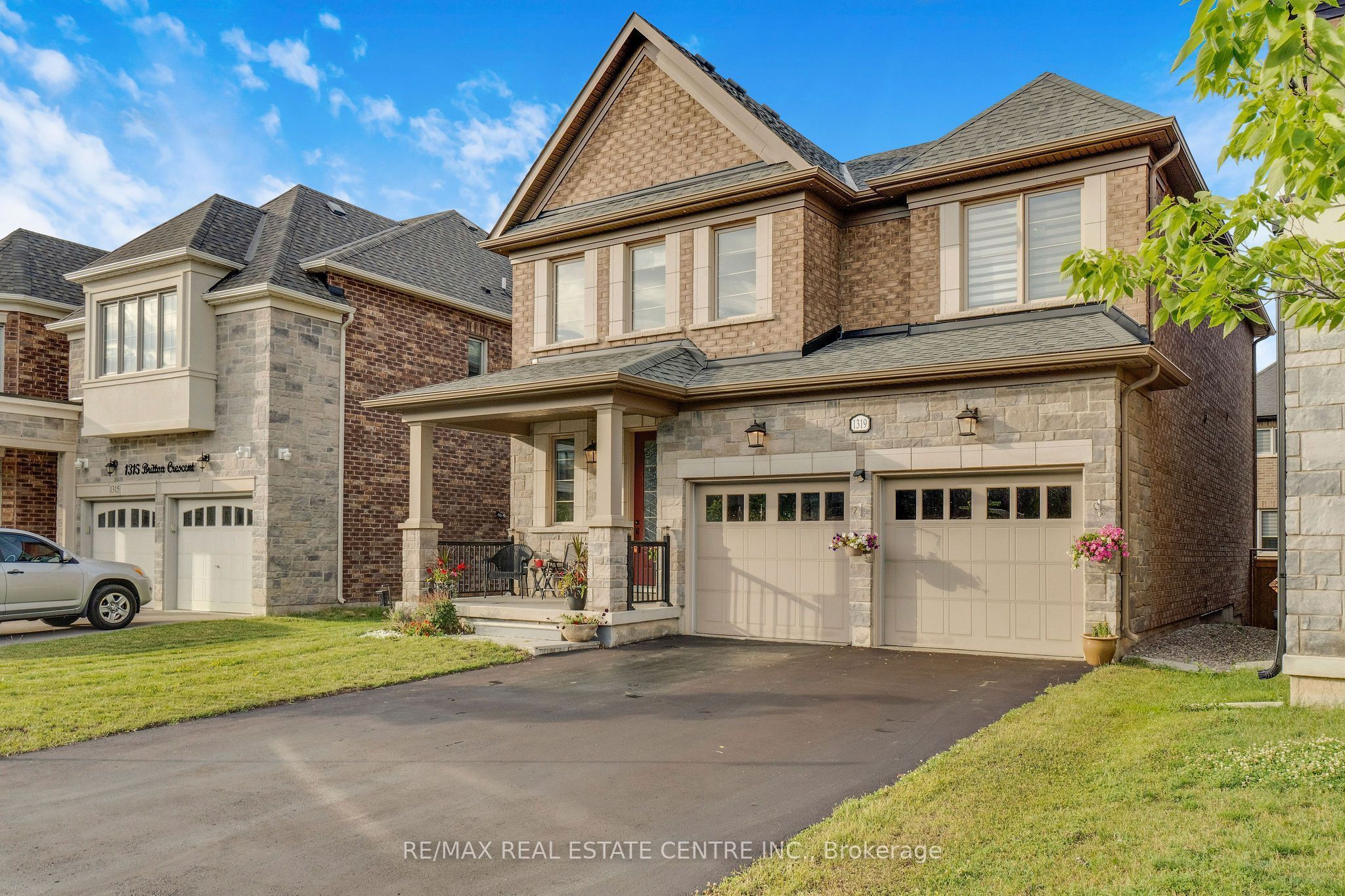 1319 Britton Crescent, Milton, ON L9E 1L5 photo 5