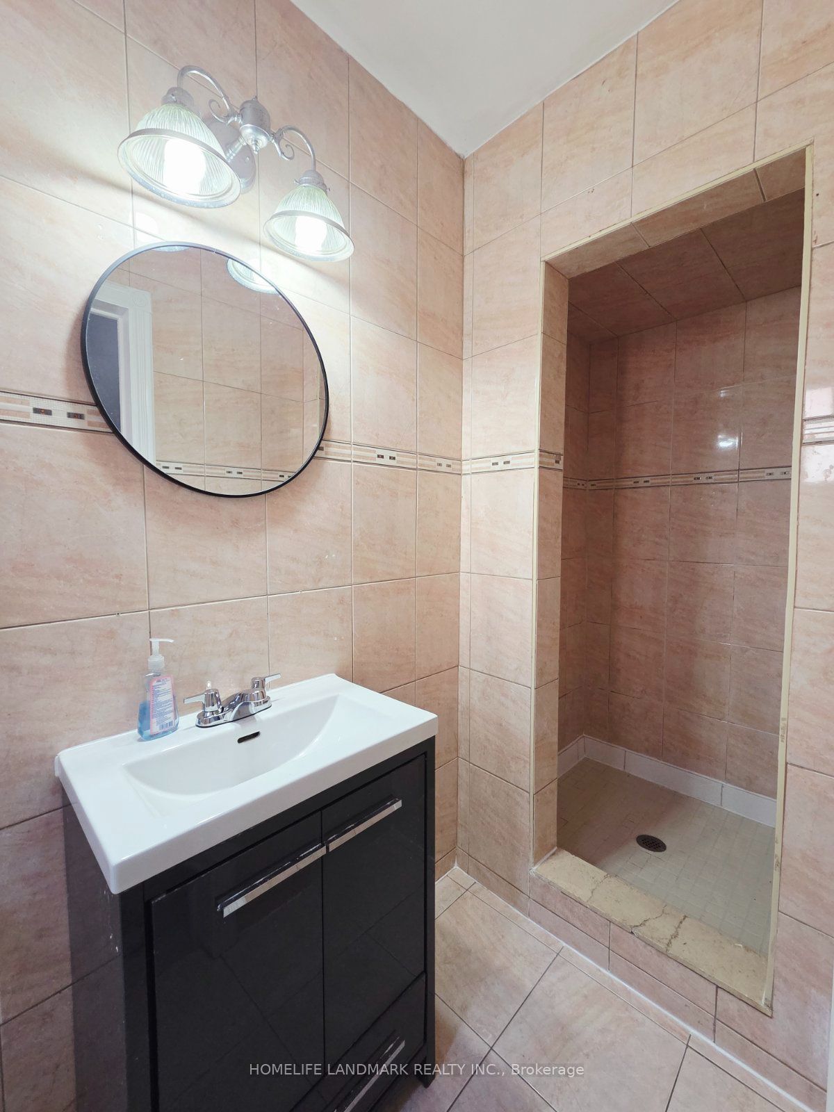 2 Ollerton Road Basement, Toronto, ON M3J 1X6 photo 4