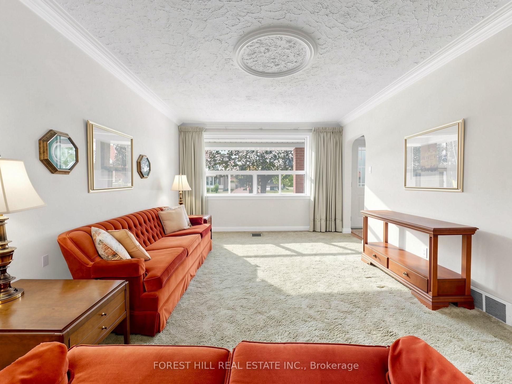 25 Cartwright Avenue, Toronto, ON M6A 1T8 photo 3